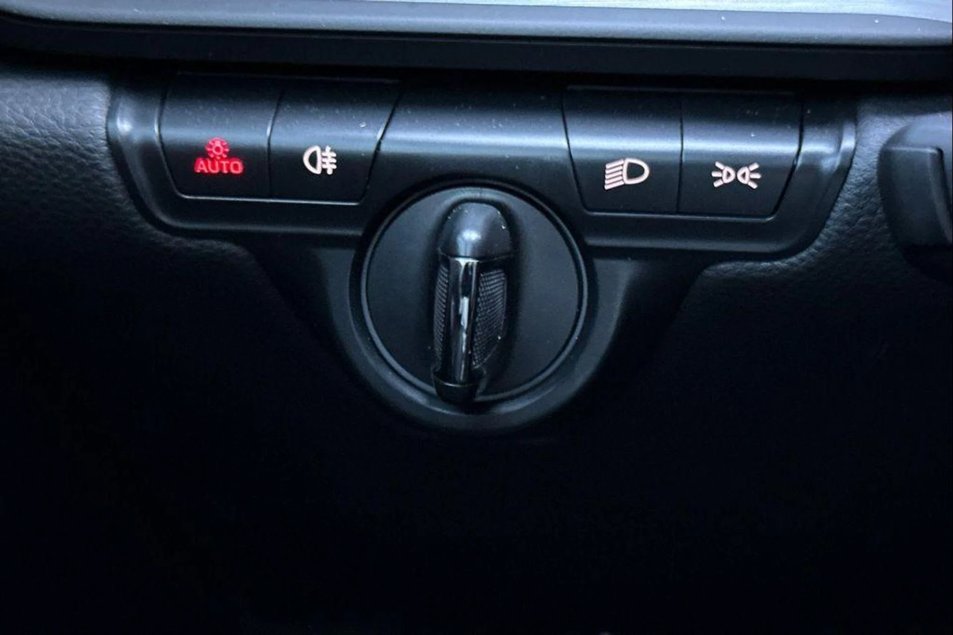 mph032_181950185_Bkylgz_YIK_5_QR_U_Obsl6_Xm_Ga7_U_ece506d3b4