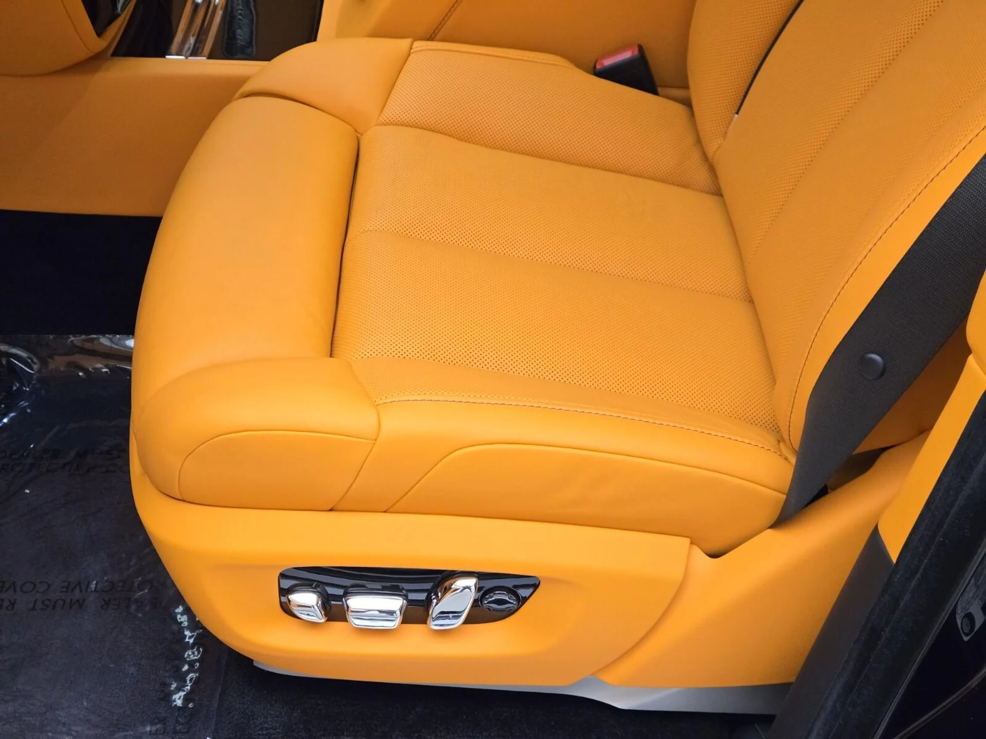 mph032_1825657860_New_2027_Rolls_Royce_Phantom_1793078073_7d4a38a06e