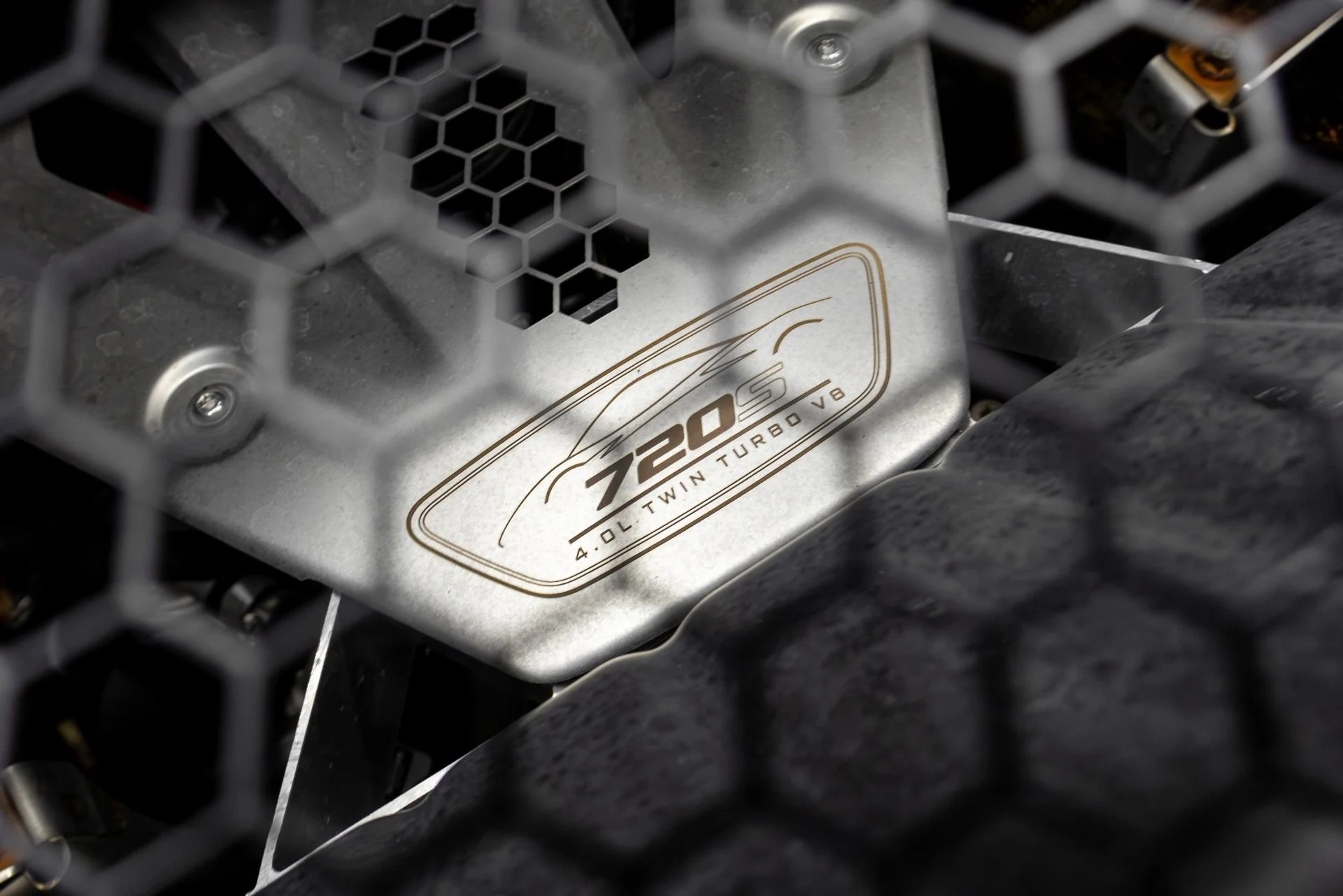 mph032_1827419434_Used_2018_Mc_Laren_720_S_1772589485_ee60bb700c