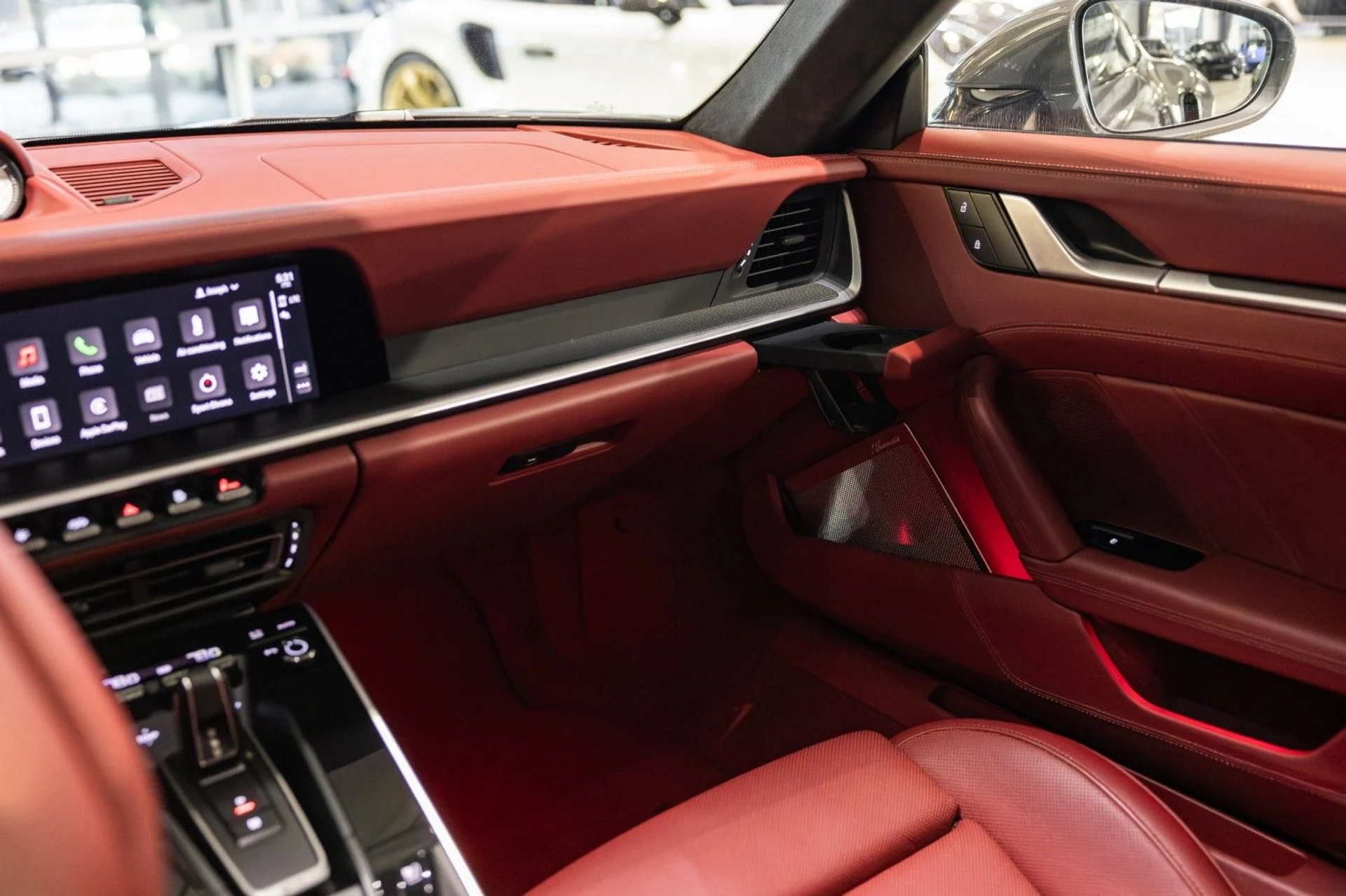 mph032_1834615667_w_A_e1b8ba6204