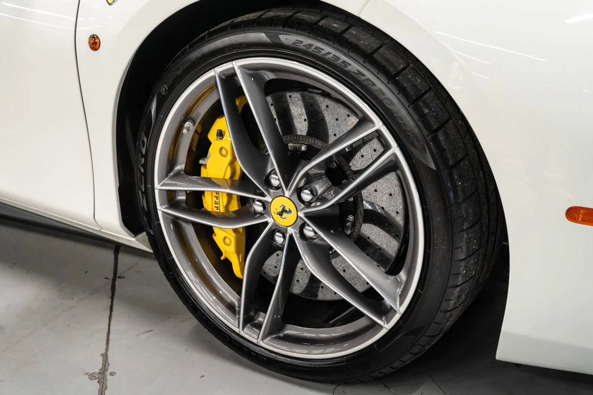 mph032_1835148685_ferrari_488_gtb_2018_7fd67406ea