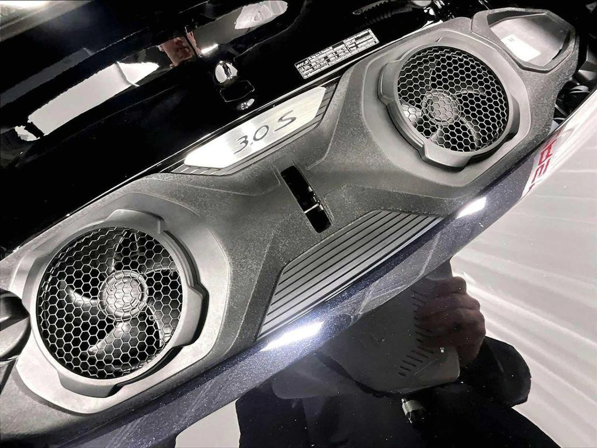 mph032_1850435739_RSF_Nwde_LW_47_Pp_Rg573arx_11_S_o_82586eaf49