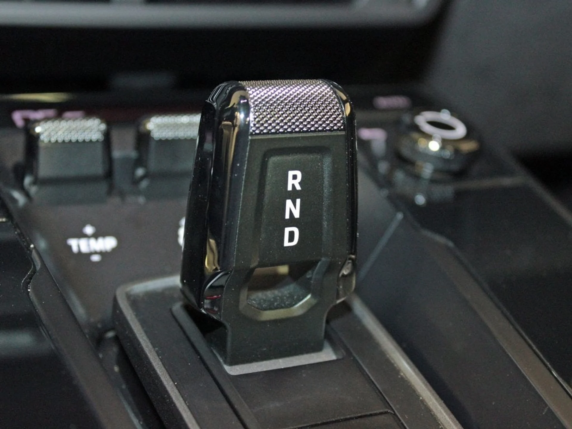 mph032_1855425508_33_4d9f16eb01