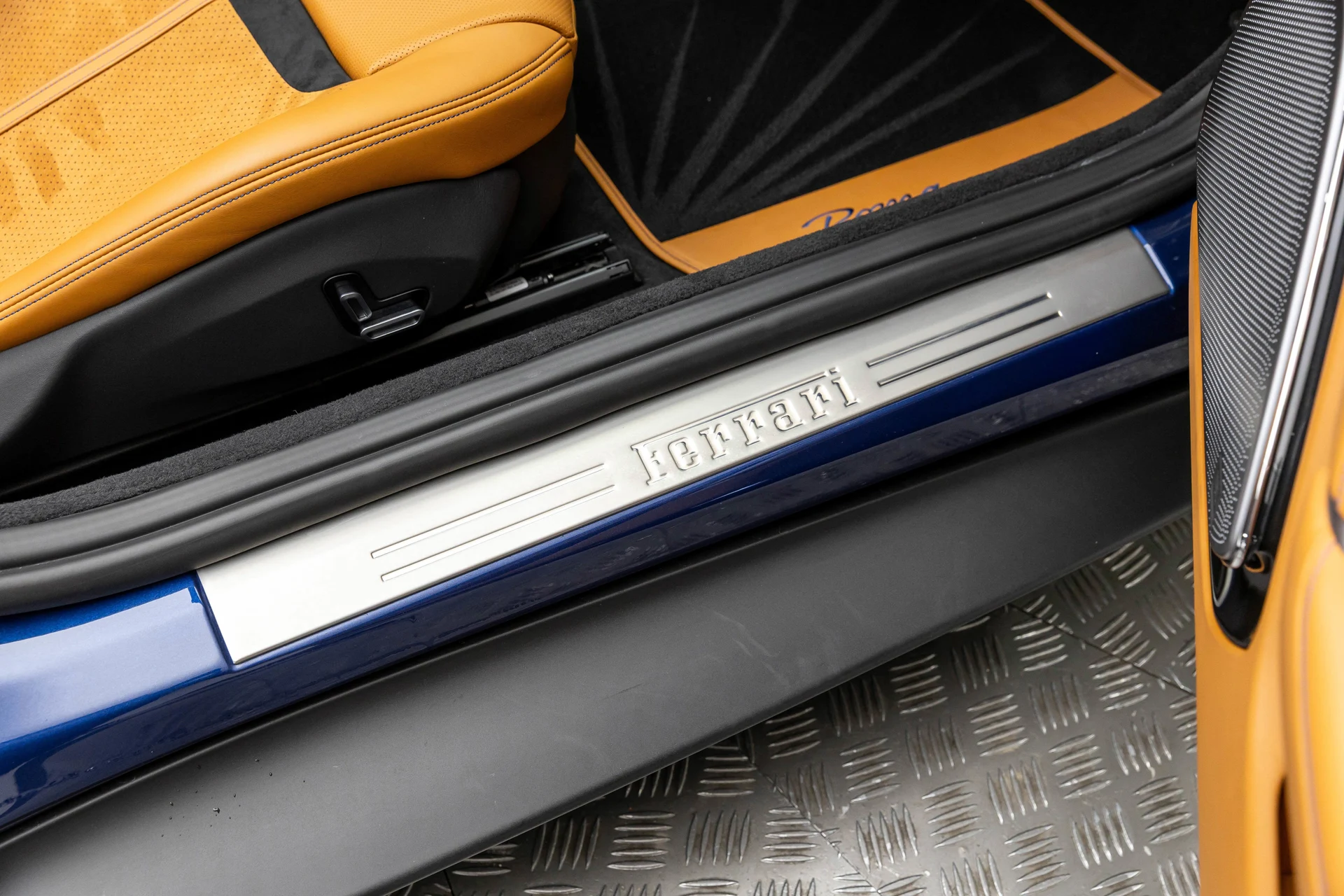 mph032_1857358338_7afa21640252417e9d245aa888e77ef7_f5588675ae