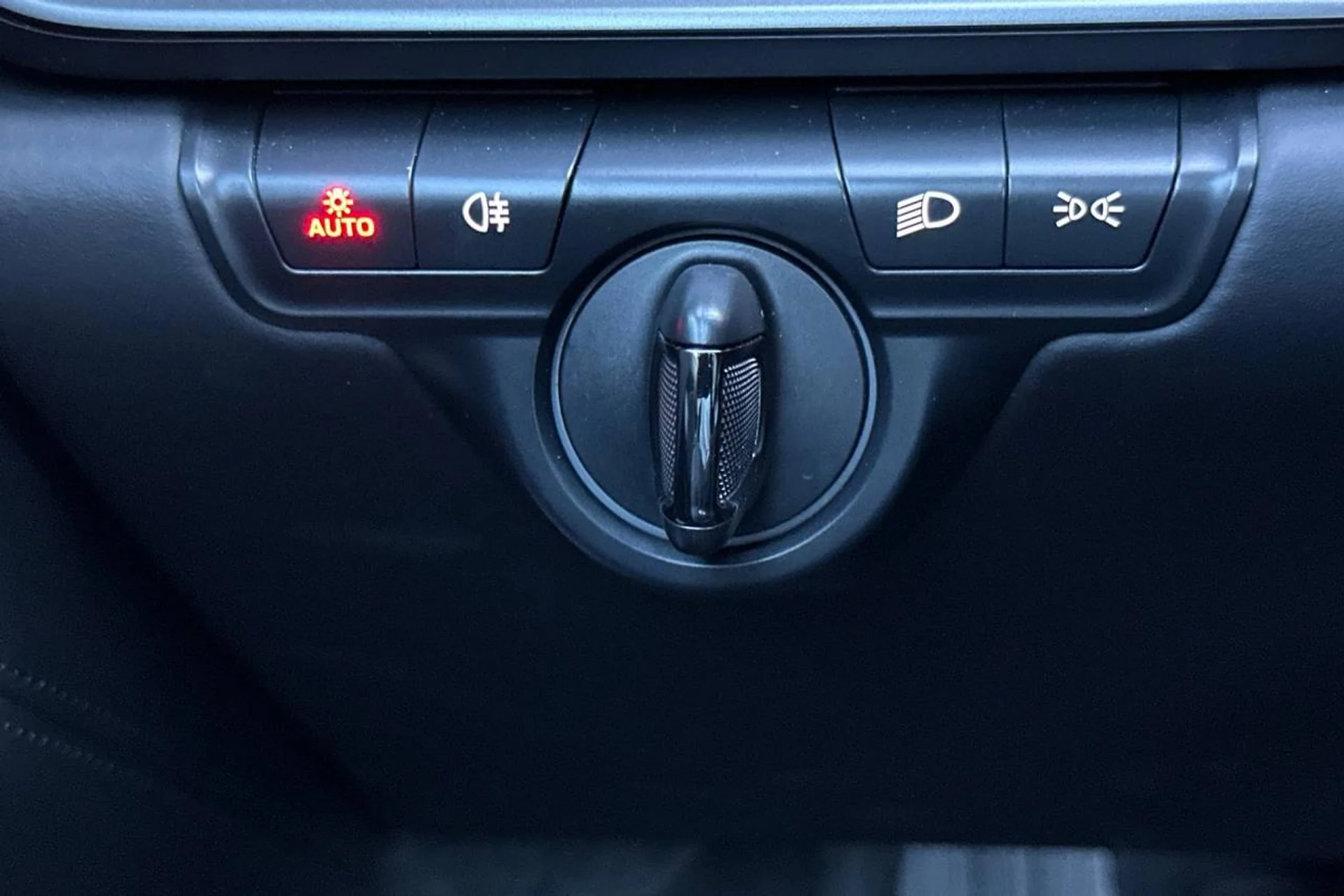 mph032_1862196178_1280_24113ba176