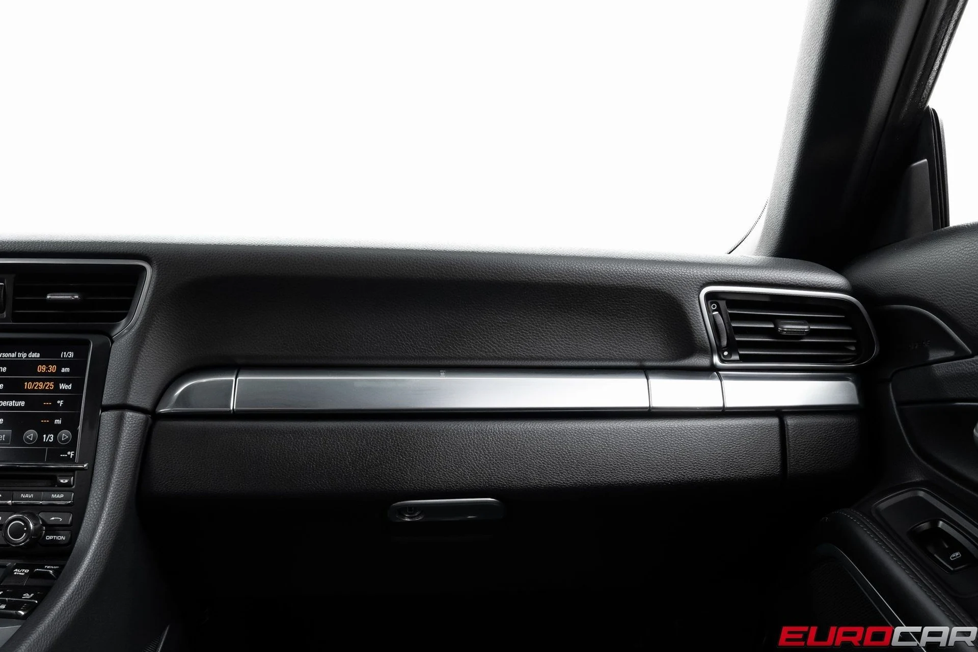 mph032_186810701_image_33_80c0ebf847