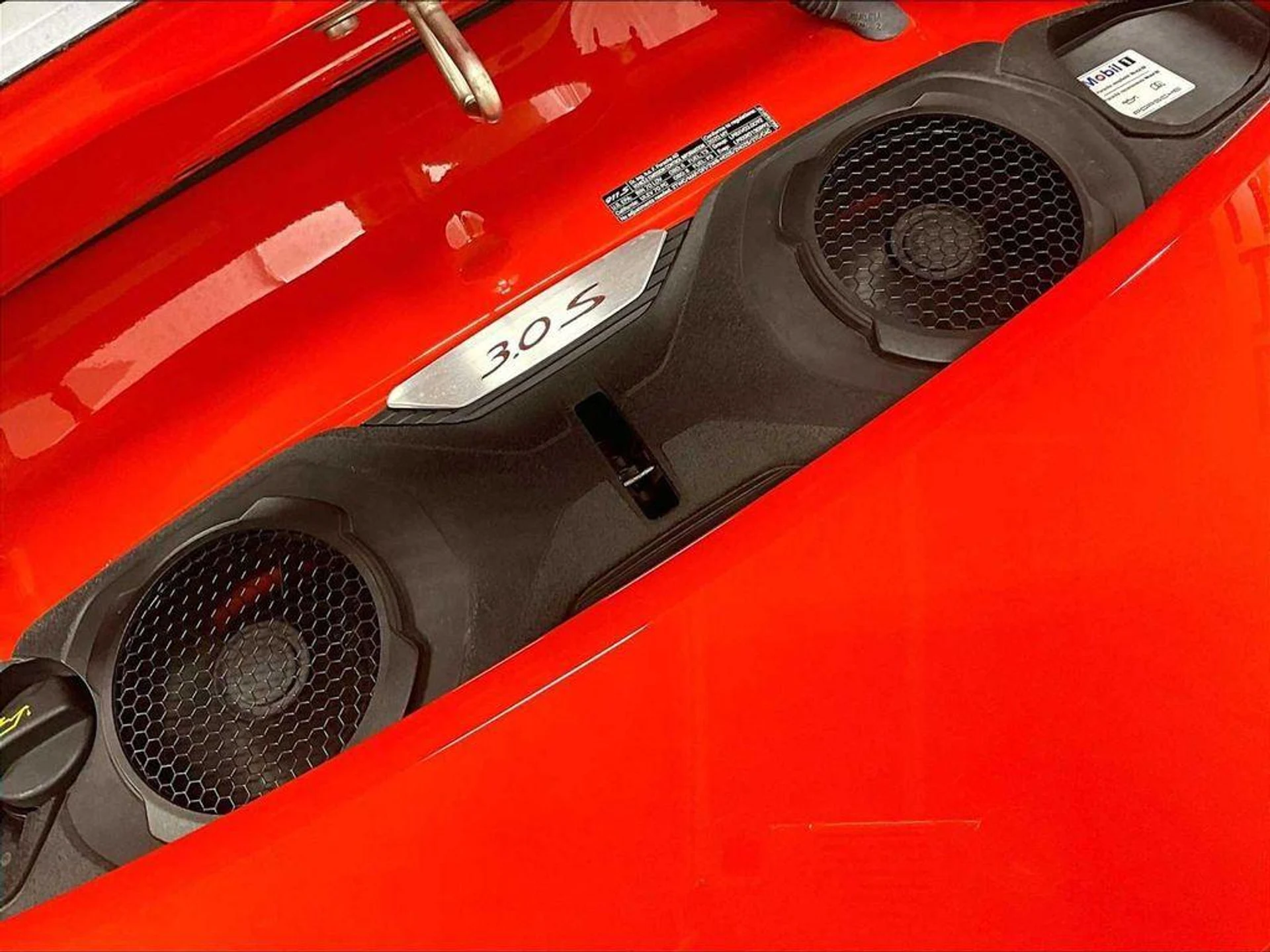 mph032_1874151630_CNX_6d_VNZW_Lj7_CN_j_UWH_0w_Zu_IC_6_A_d6d059a4e0