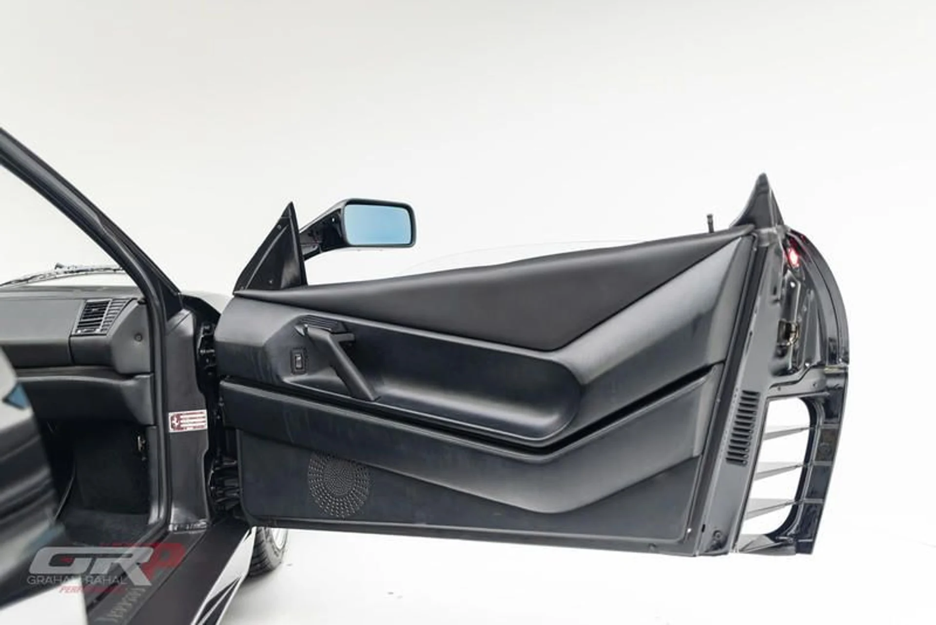 mph032_1888710475_27721054_270_D_4_A93_963_C_25_B17699_CA_34_37d4d31c05