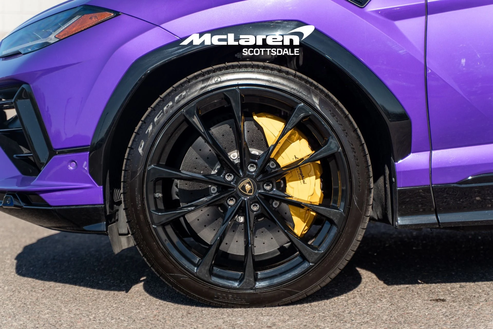 mph032_1902010087_Used_2023_LAMBORGHINI_URUS_S_1774894850_252409ff4a