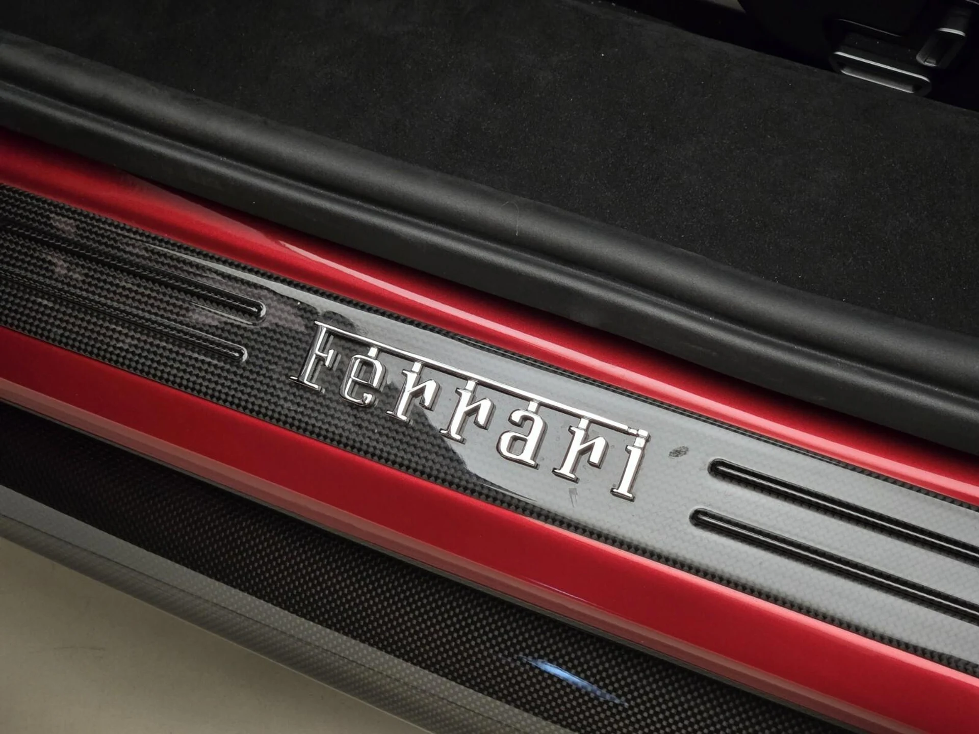 mph032_1903400389_Used_2022_Ferrari_296_GTB_1753425250_b3a61d5b1f