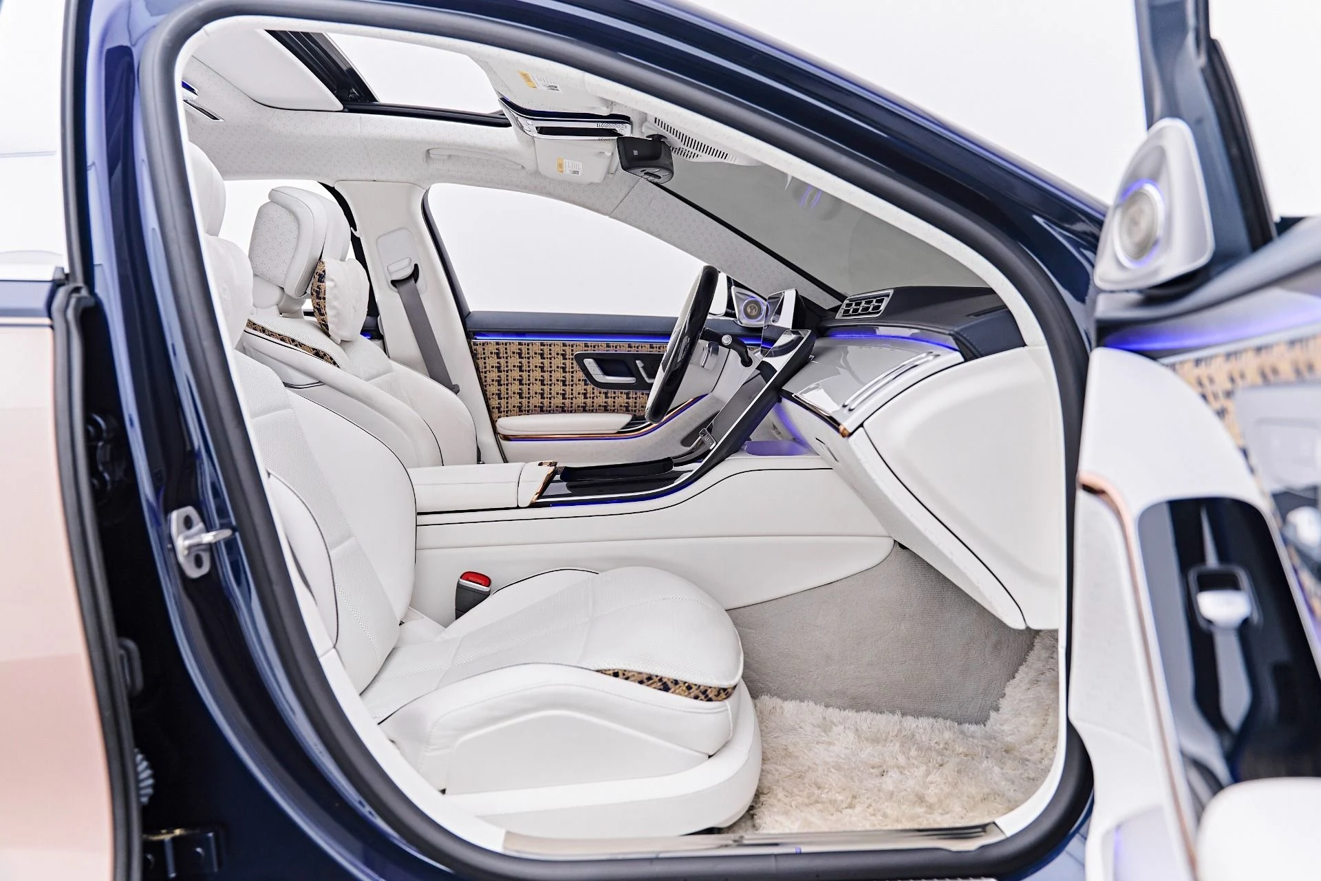 mph032_1905706086_Used_2023_Mercedes_Benz_S_Class_Maybach_S_680_1790209093_f4b9f52ff6