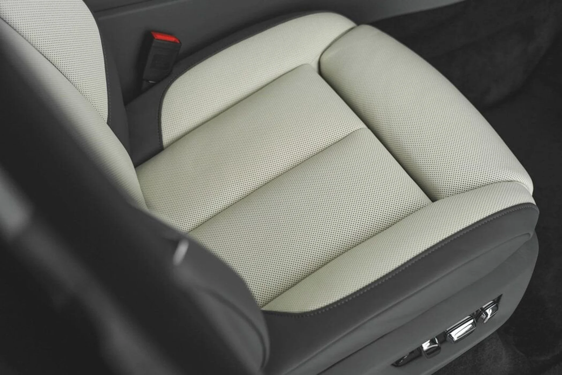 mph032_191116752_9b857dd8b359153bb1b8118d561d368cx_502368783f