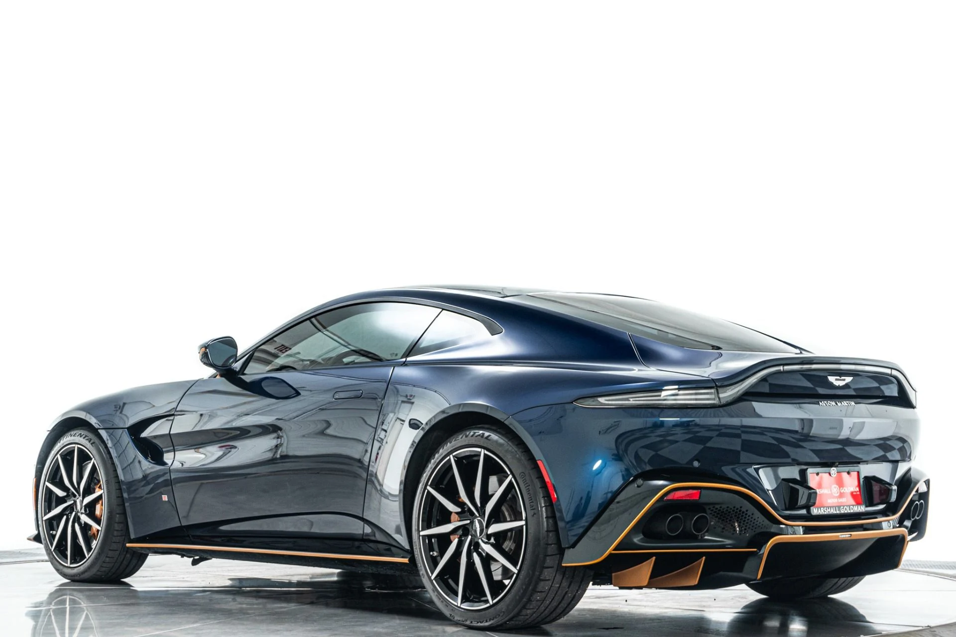 mph032_1914162560_Used_2020_Aston_Martin_Vantage_Black_Bodypack_Tech_Collection_1783017471_8a5f7645cb