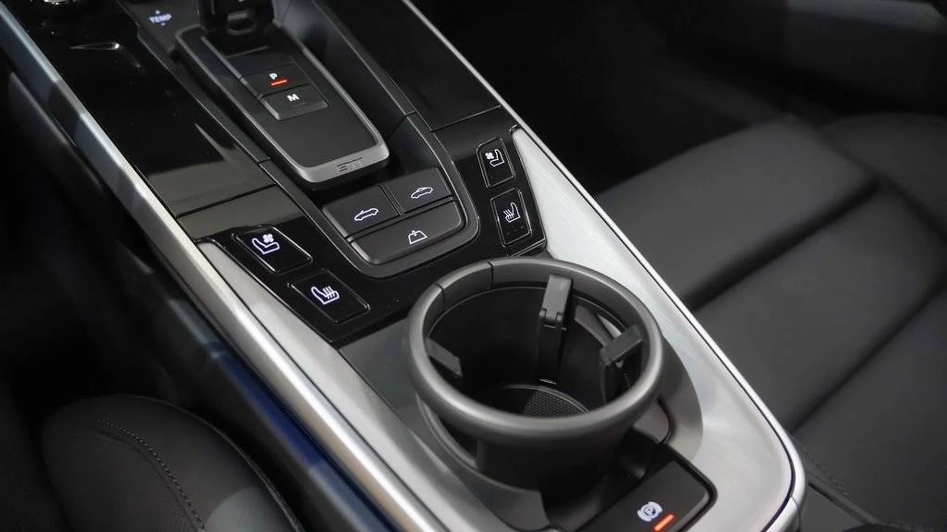 mph032_1920287912_bcaa7abb5e2d7a6e297702dc1fb1c196x_08b85938be