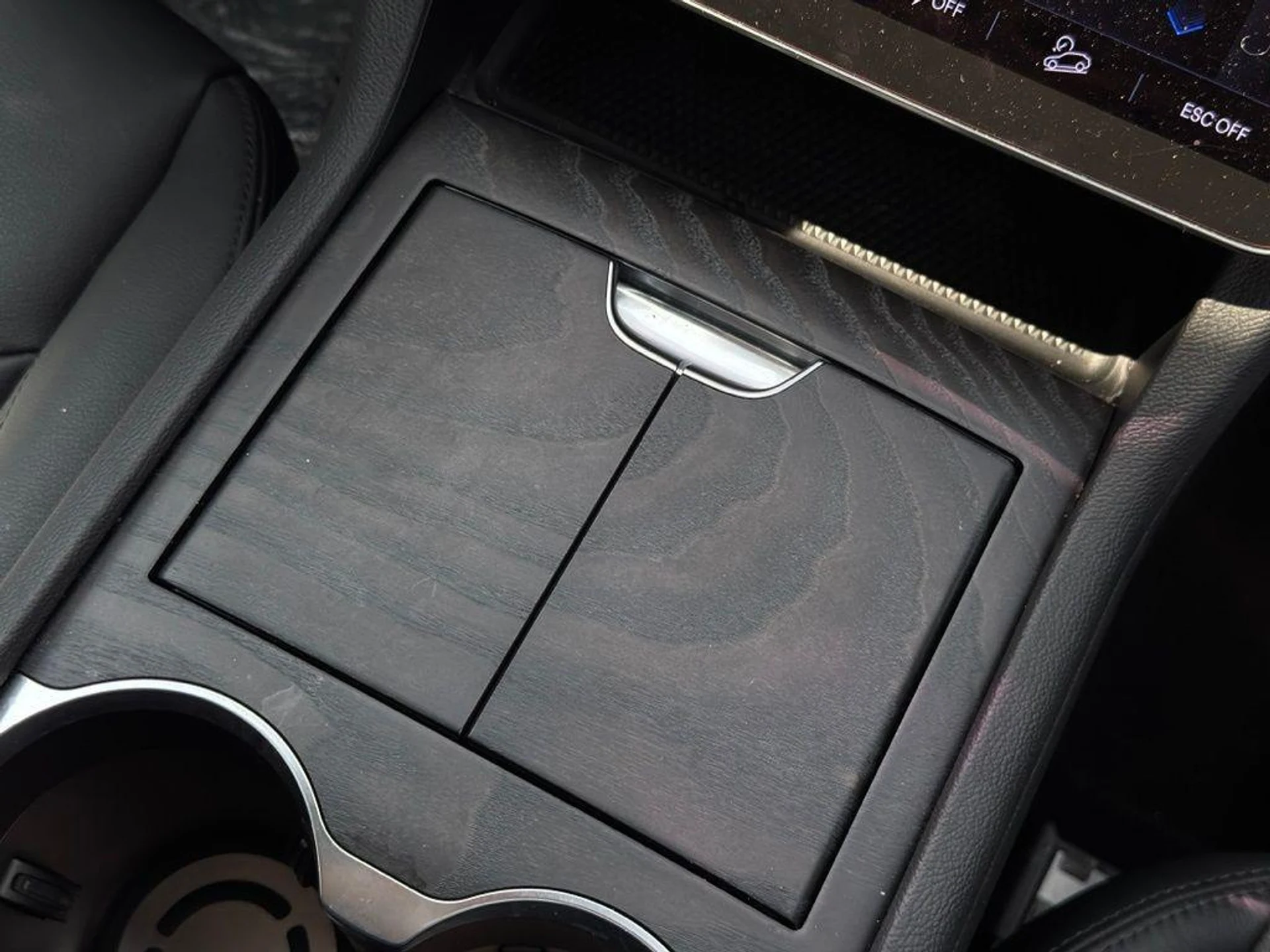 mph032_1922354119_mu_C_Vqkv_D_Sb_Je3_Jd_Tq_St_G_Eonqv40_335e00f8f0