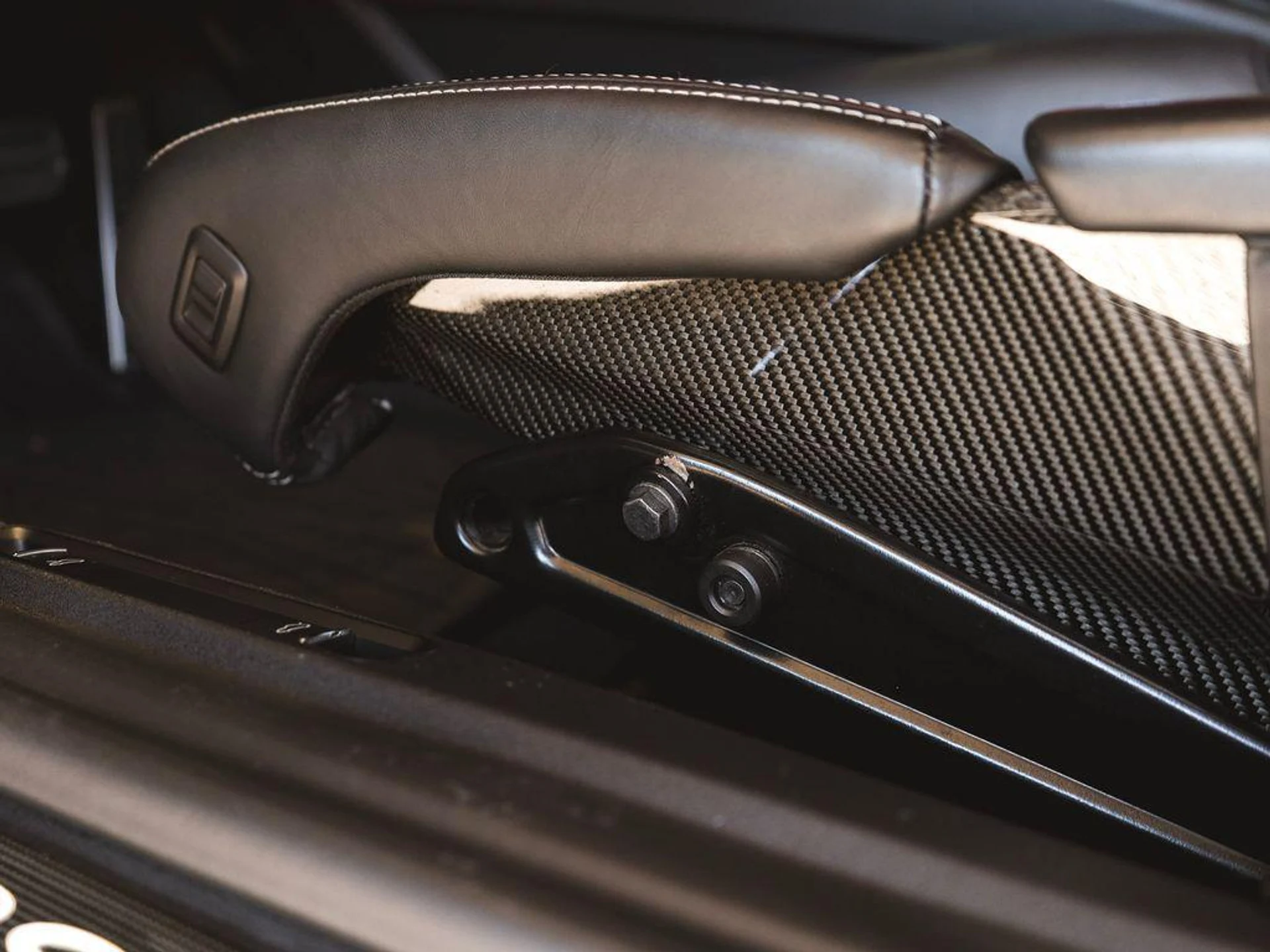 mph032_1925965781_TX_9z_Ogn_W_Dpe_Oba_R98_U_R0h_RORHU_f16b2a30a2