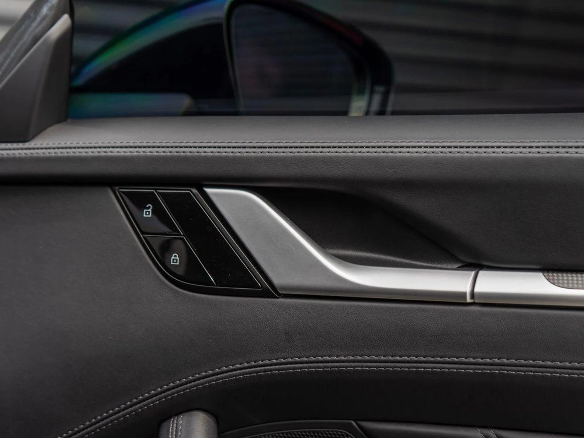 mph032_1933417000_Ojv_N3_IPN_5i_EJ_Vd_MJ_Rr_P_Up0_M7g8_M_8e5b92b0d8