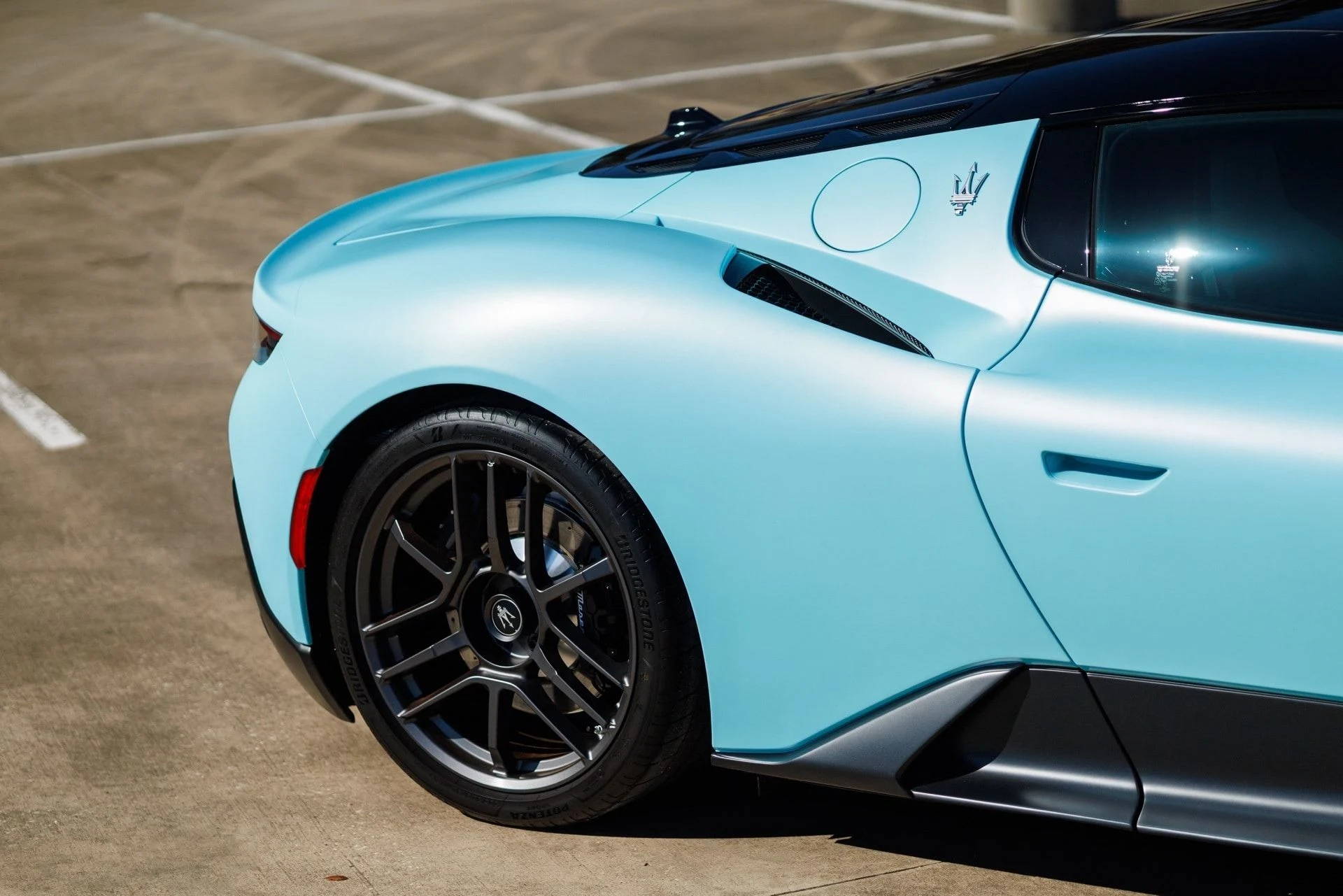 mph032_193631846_c80a8b7e1a352e13fd7680d2ad9f8795x_95c33b04dd