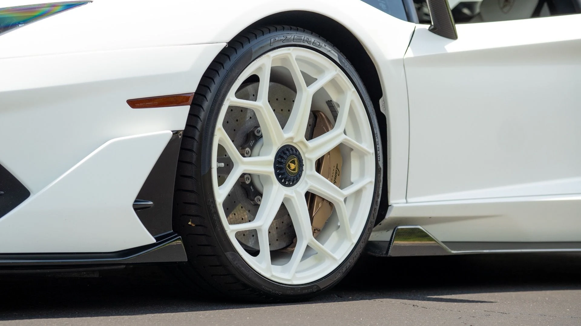 mph032_1941788917_Used_2019_Lamborghini_Aventador_LP_770_4_SVJ_1754340599_b551e87ea4