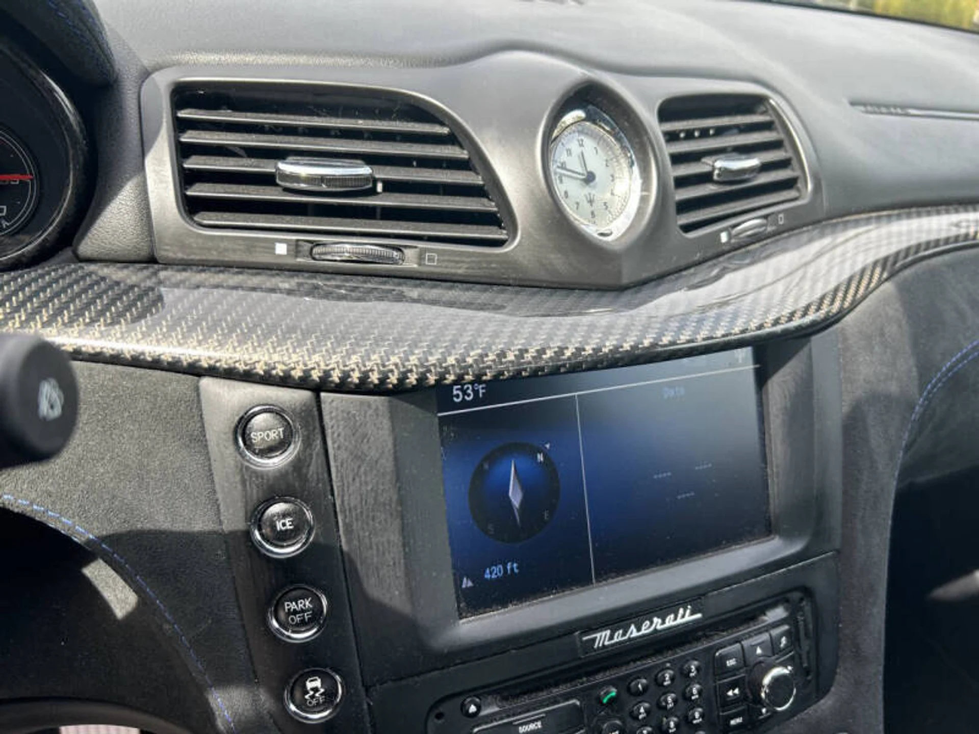 mph032_1962224487_2016_maserati_granturismo_mc_2dr_coupe_e2f3577df2