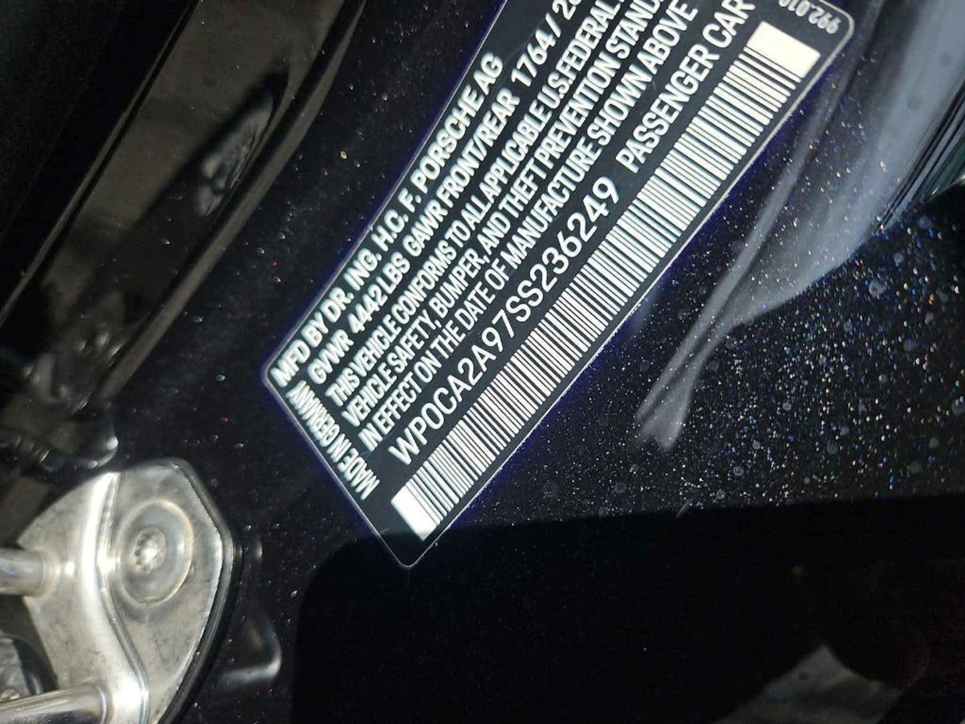 mph032_197500299_dd_H_Joprvh9_Cb_Lt3_Goc_Zyi_Hl_m_Cg_e9a584279d