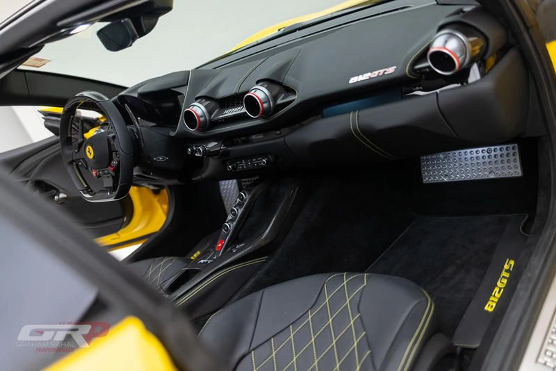 mph032_1975503211_789_F5_A3_A_7_E4_B_4923_ABB_0_9_E471_E66_B158_047d21af57