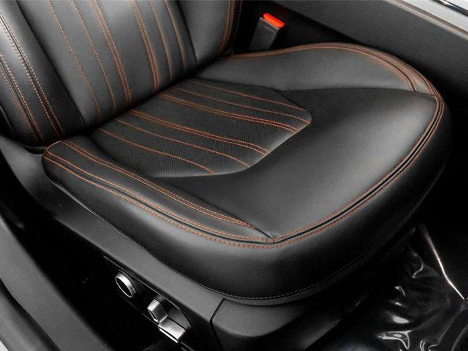 mph032_1978653657_q_Lo927_D_Rq1g_V_Xc7o_Z3_Vo_K5_O_Pc_Y_904b5a4790