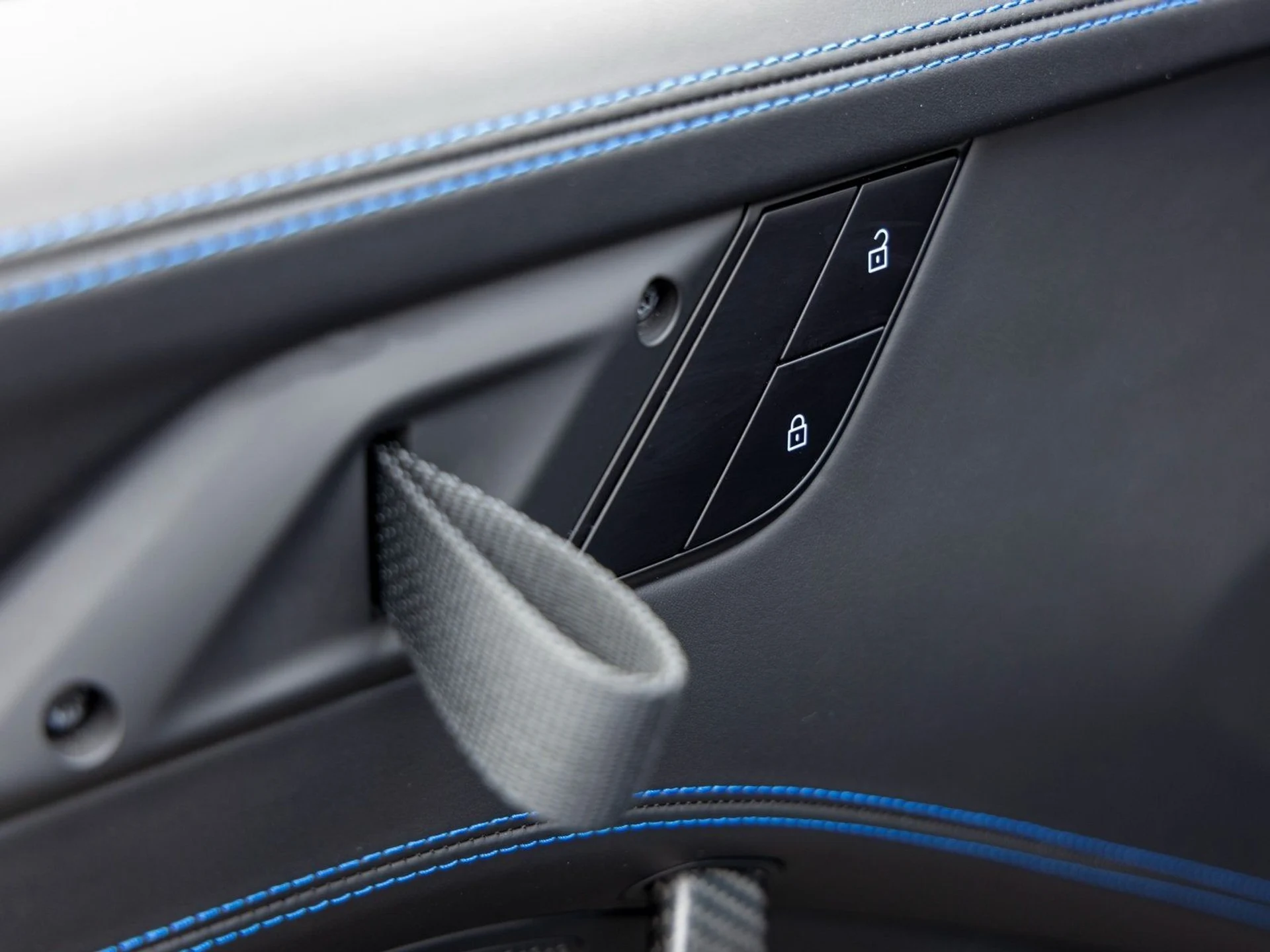 mph032_1985260834_33_5ac316ffbd