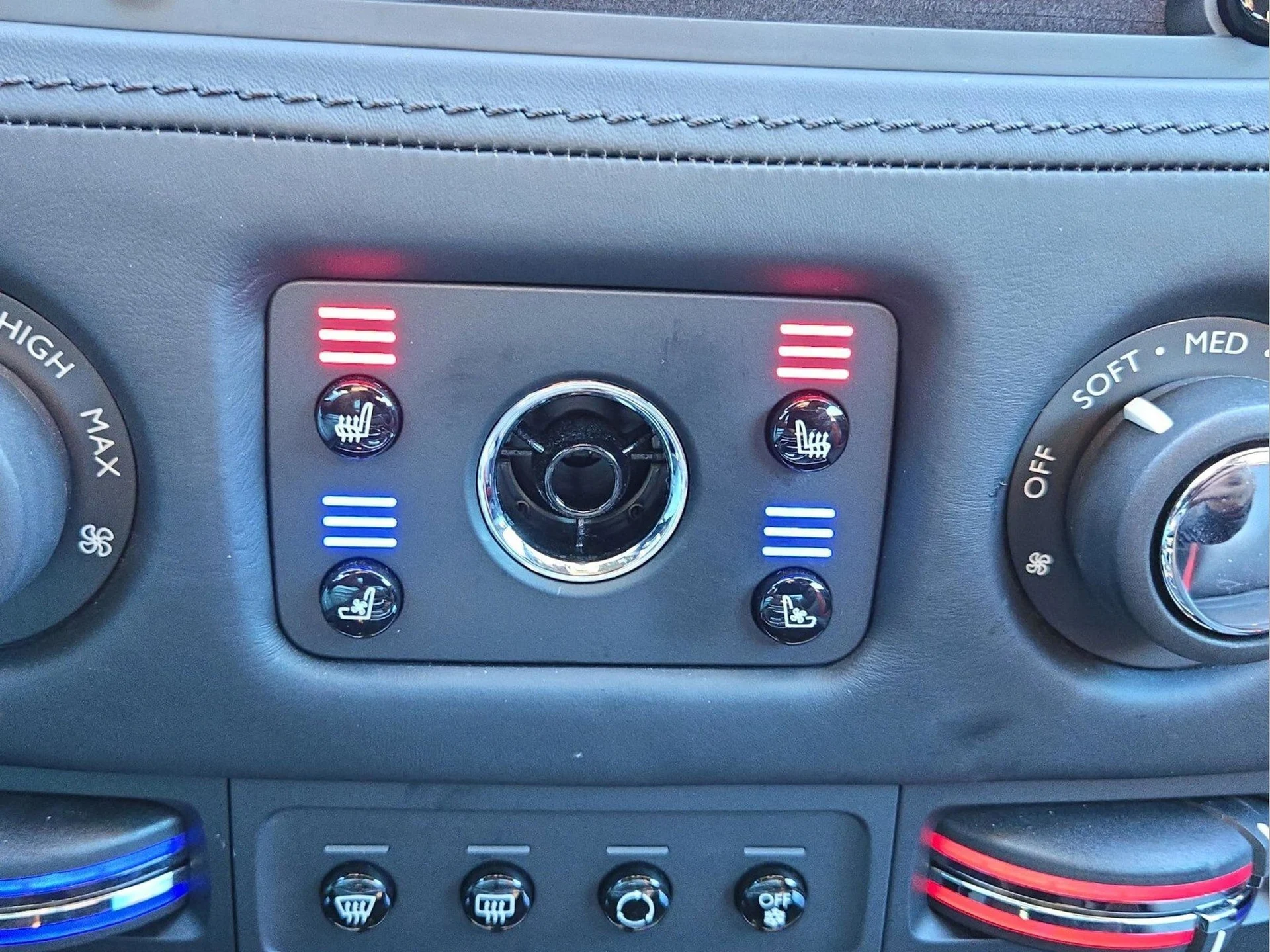 mph032_1986210415_aaced3f3f30e29ac0eb2bd6ec7d4a3c1x_a071975402