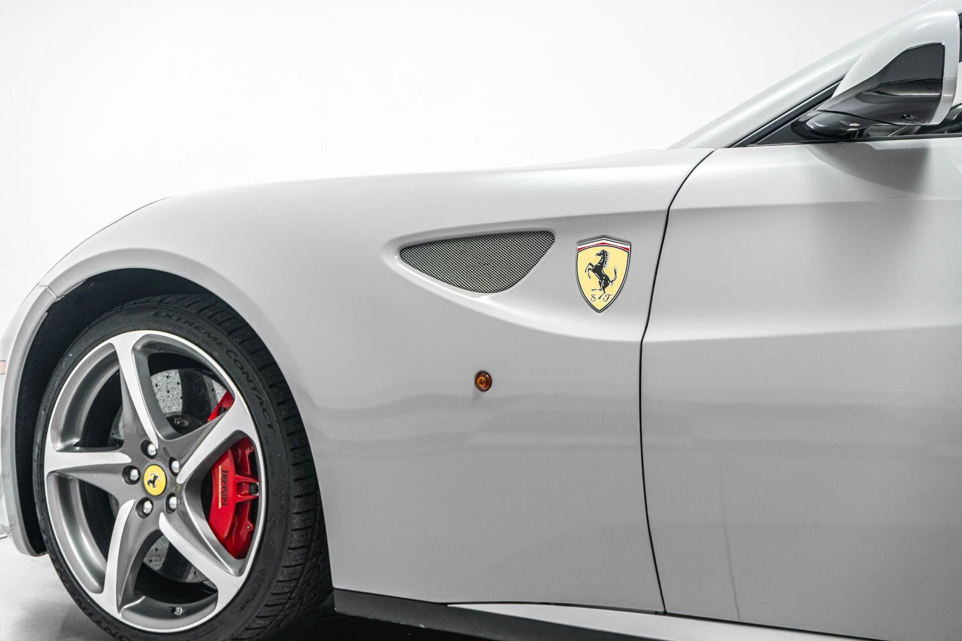 mph032_199512609_Used_2014_Ferrari_FF_Ventilated_and_Heated_Daytona_Seats_Full_Vehicle_Wrap_1782244426_8d57071b12