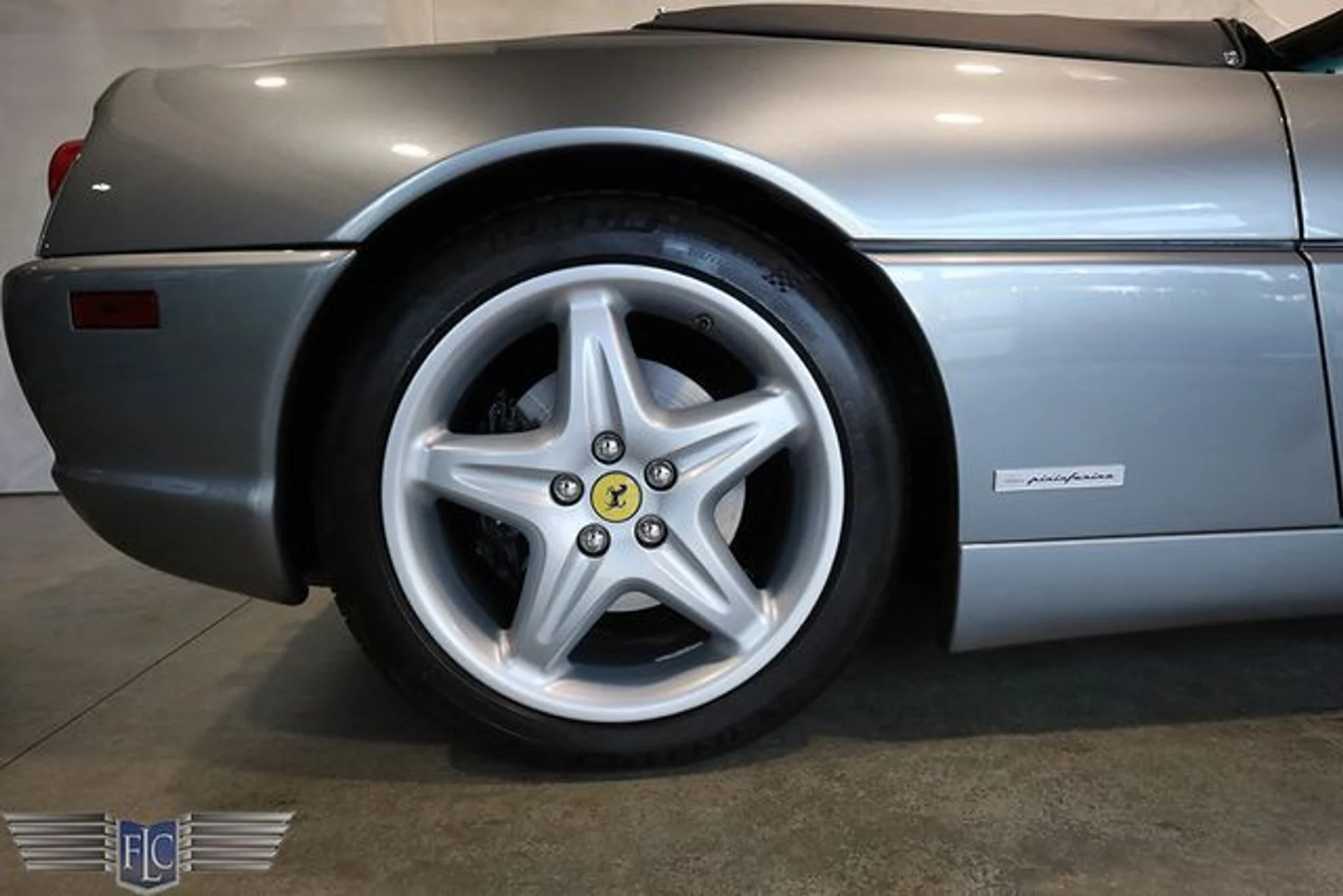 mph032_2002038524_used_1997_ferrari_f355_spider_9689_23055036_37_640_78493a2783