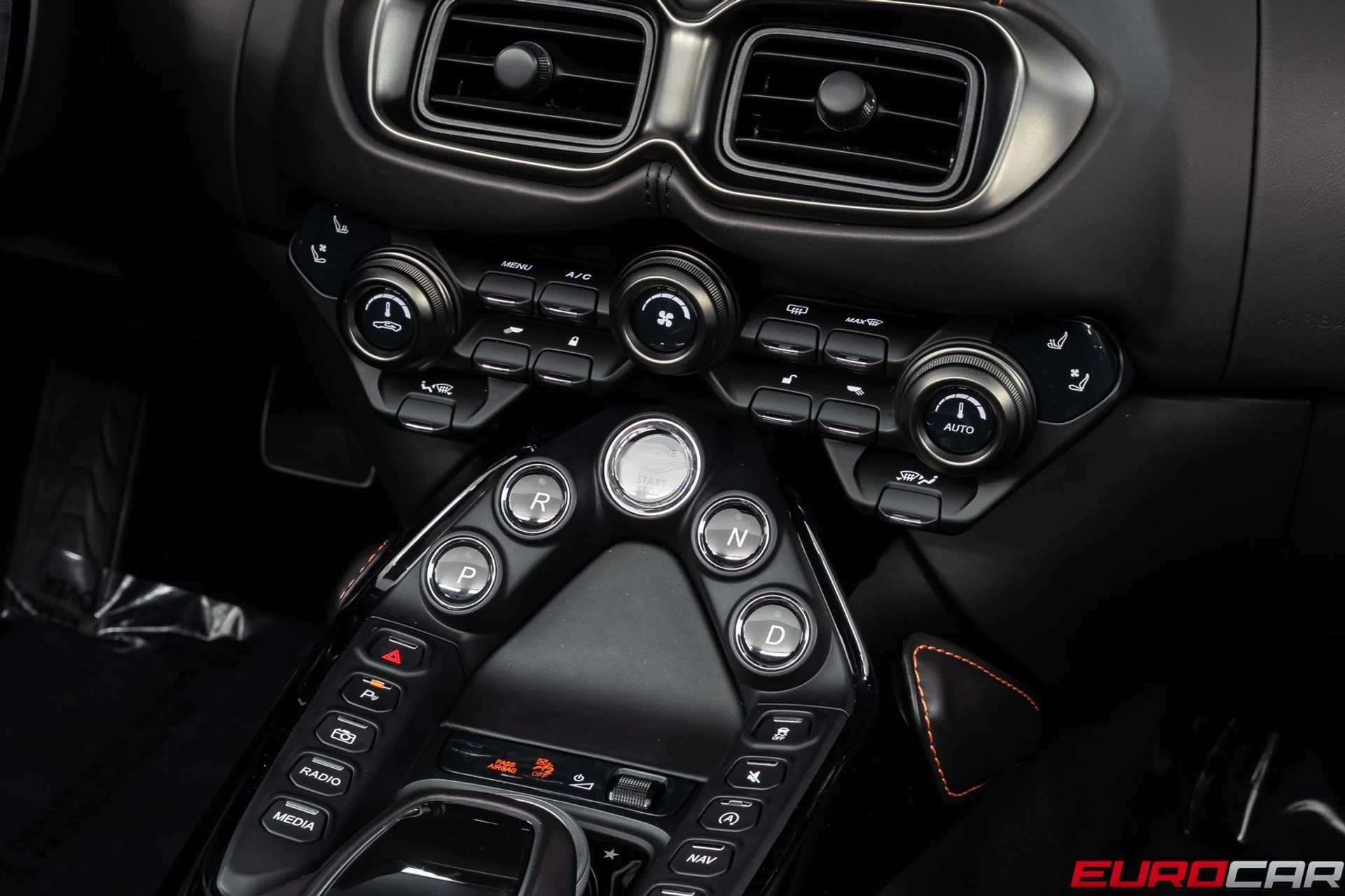 mph032_2002998435_19a5c54b_9479_43ce_a8ef_2d8f165883b5_12004ca347