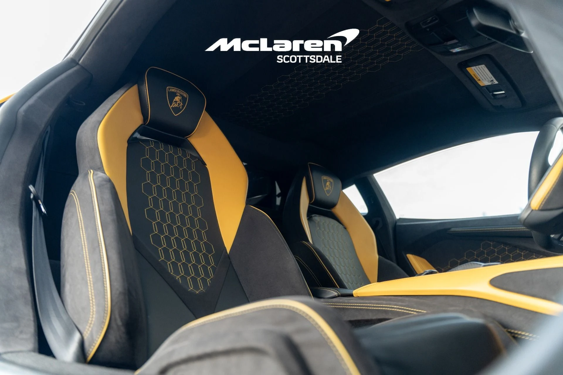 mph032_2013559473_Used_2024_LAMBORGHINI_REVUELTO_1769478324_f0dec65194