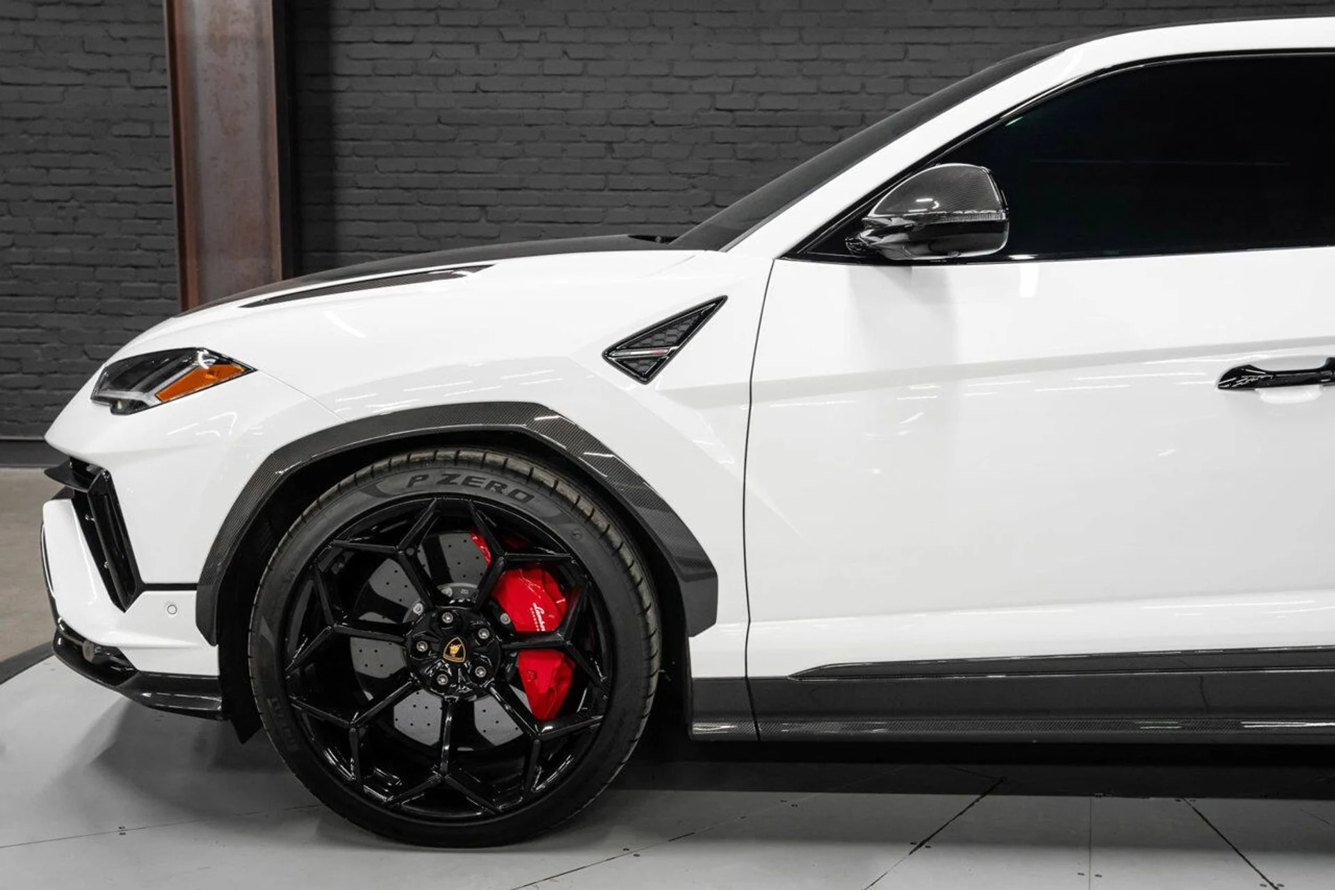 mph032_2025092294_lamborghini_urus_2023_9ba0ea6b69