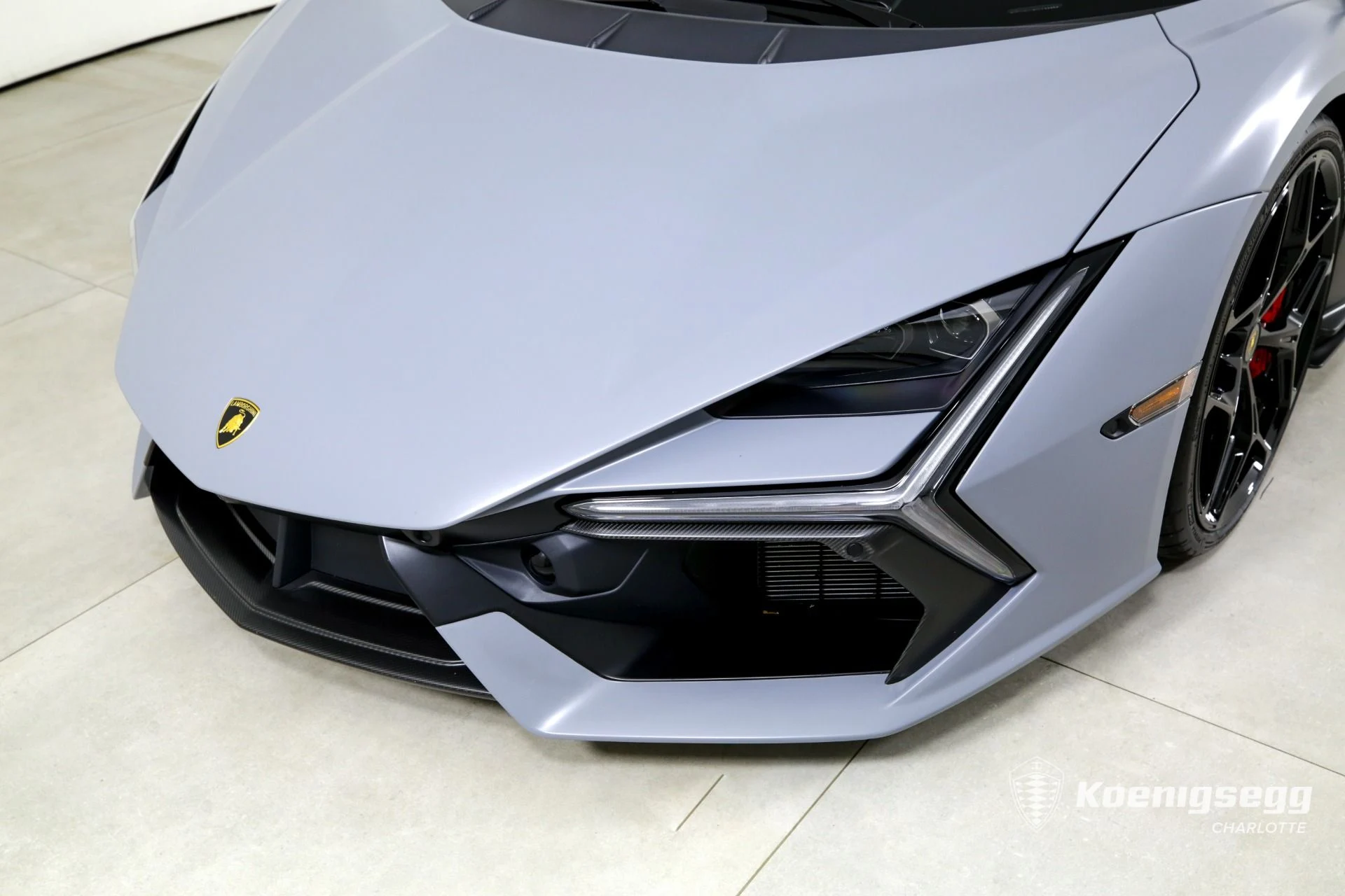 mph032_2025692583_Used_2024_Lamborghini_Revuelto_1740520179_d45436faa9