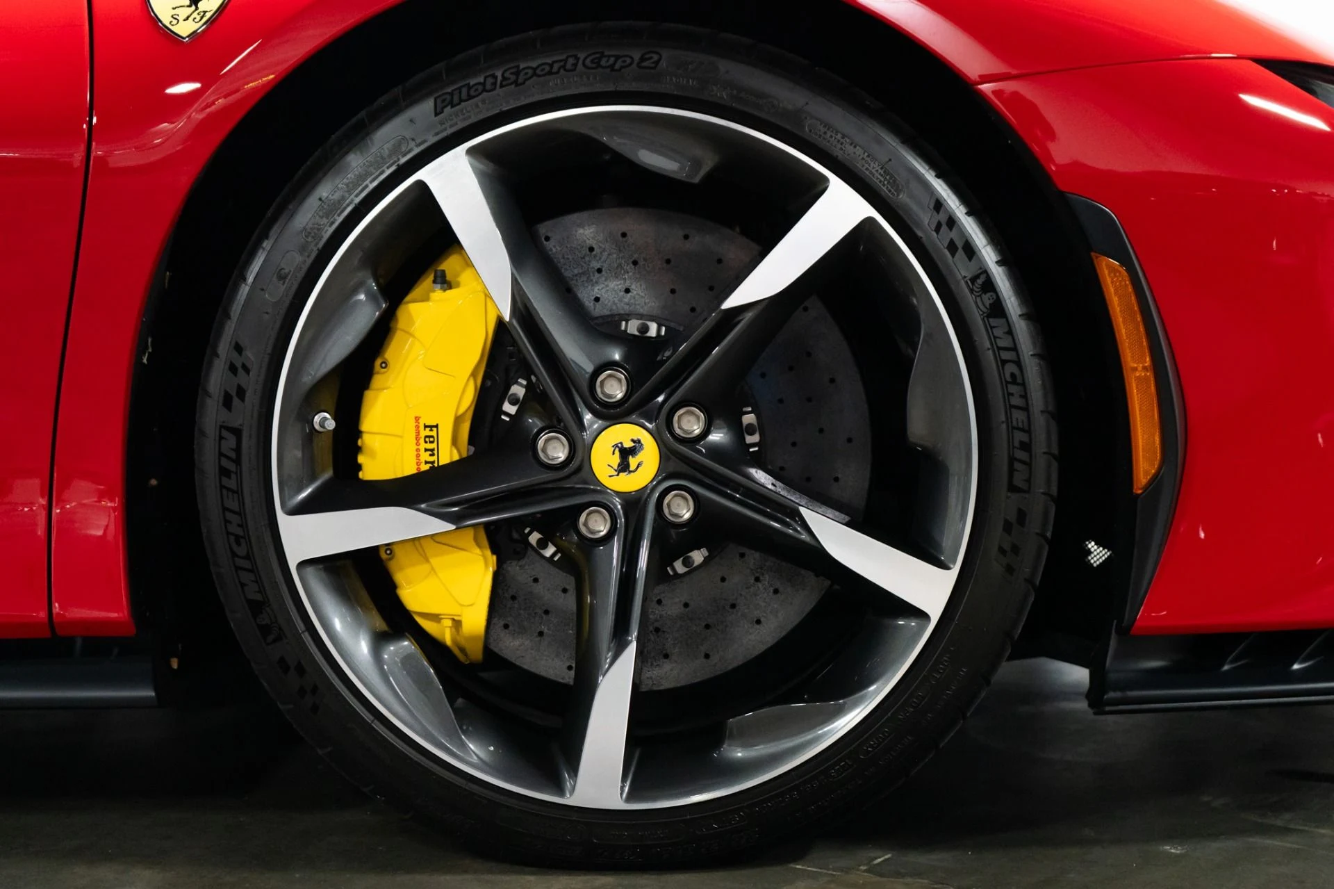 mph032_2028146394_Used_2023_Ferrari_SF_90_Stradale_1758051798_211a888e03