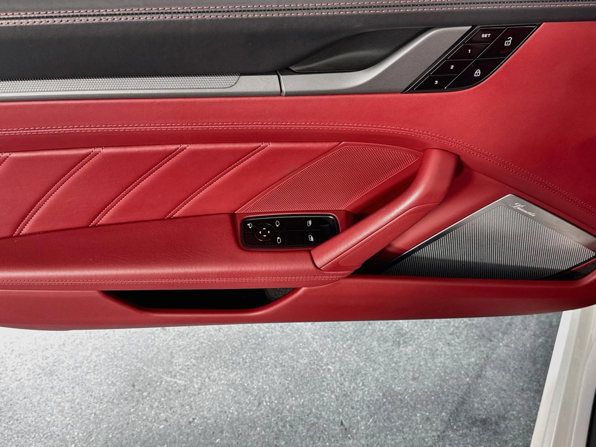 mph032_2041593924_Used_2021_Porsche_911_Targa_4_S_1789669358_a52f03ab22