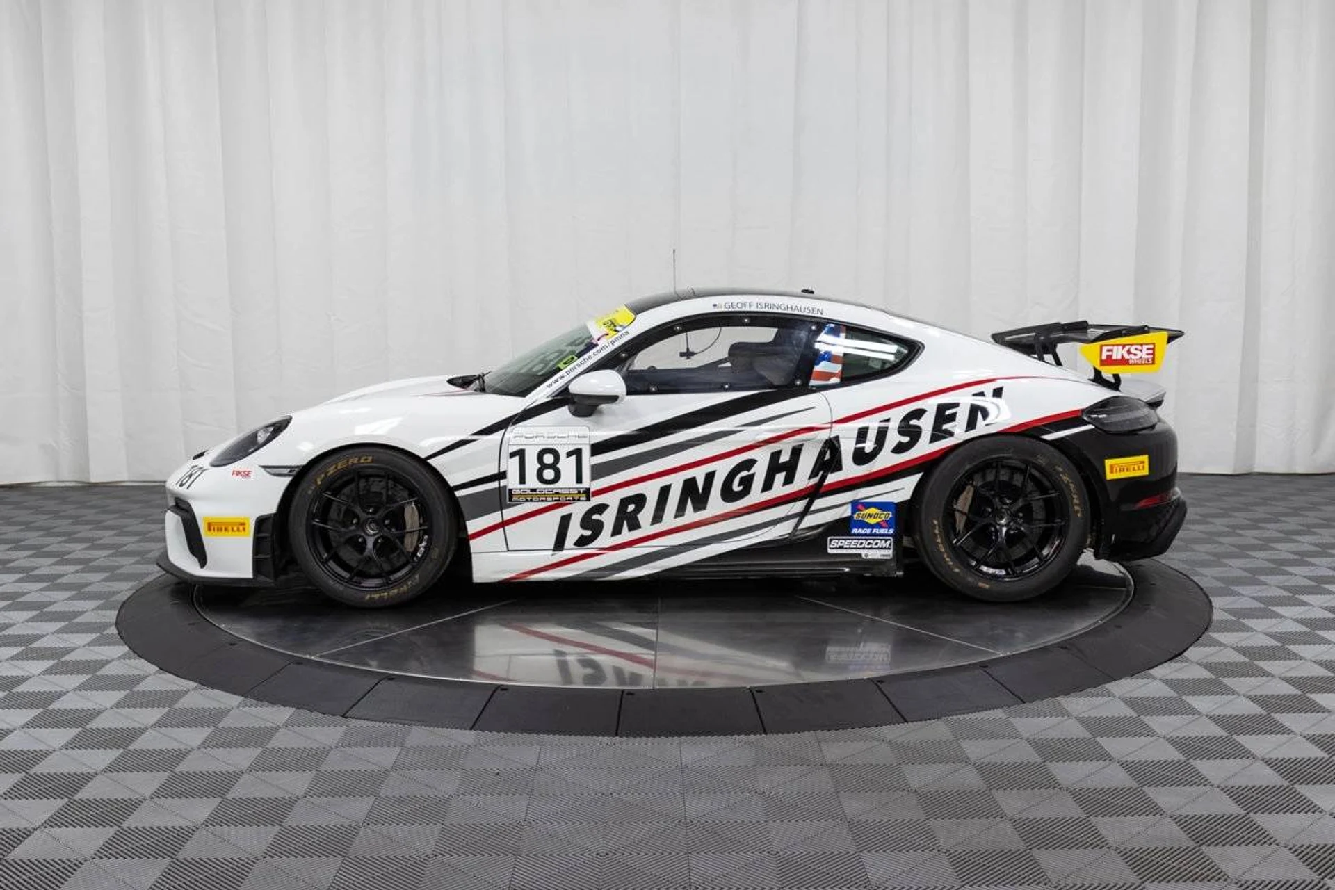 mph032_204396590_1280_40fe923e96