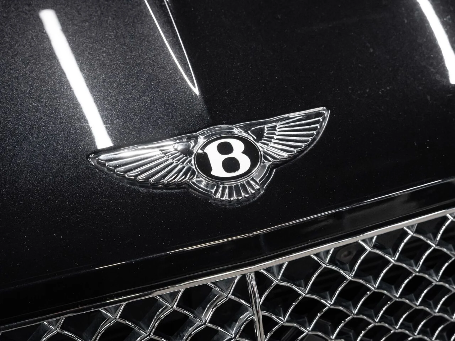 mph032_2051176033_bentley_continental_2022_def388a1e7