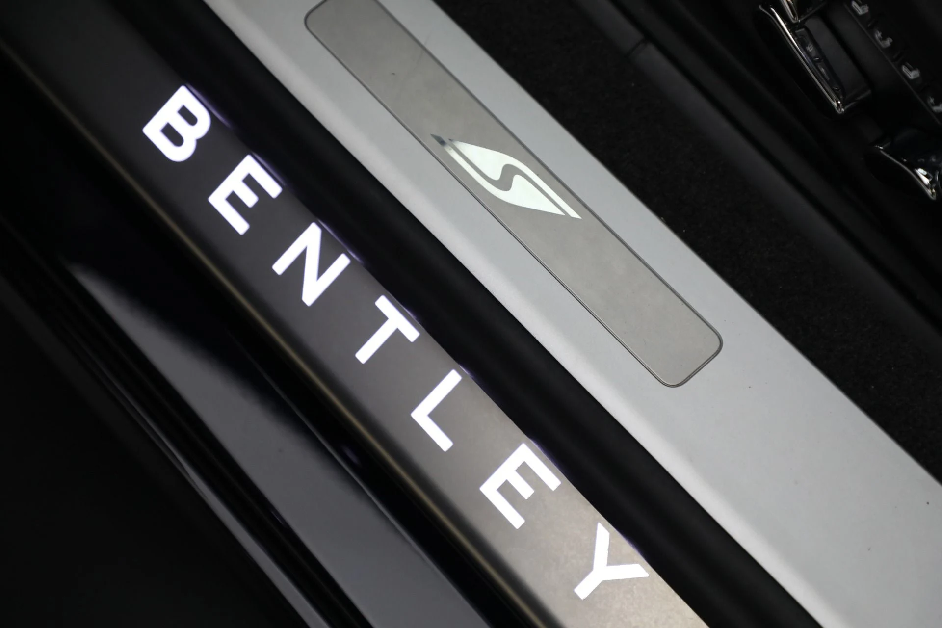 mph032_2052170793_Used_2023_Bentley_Continental_GT_S_V8_64899ea62d