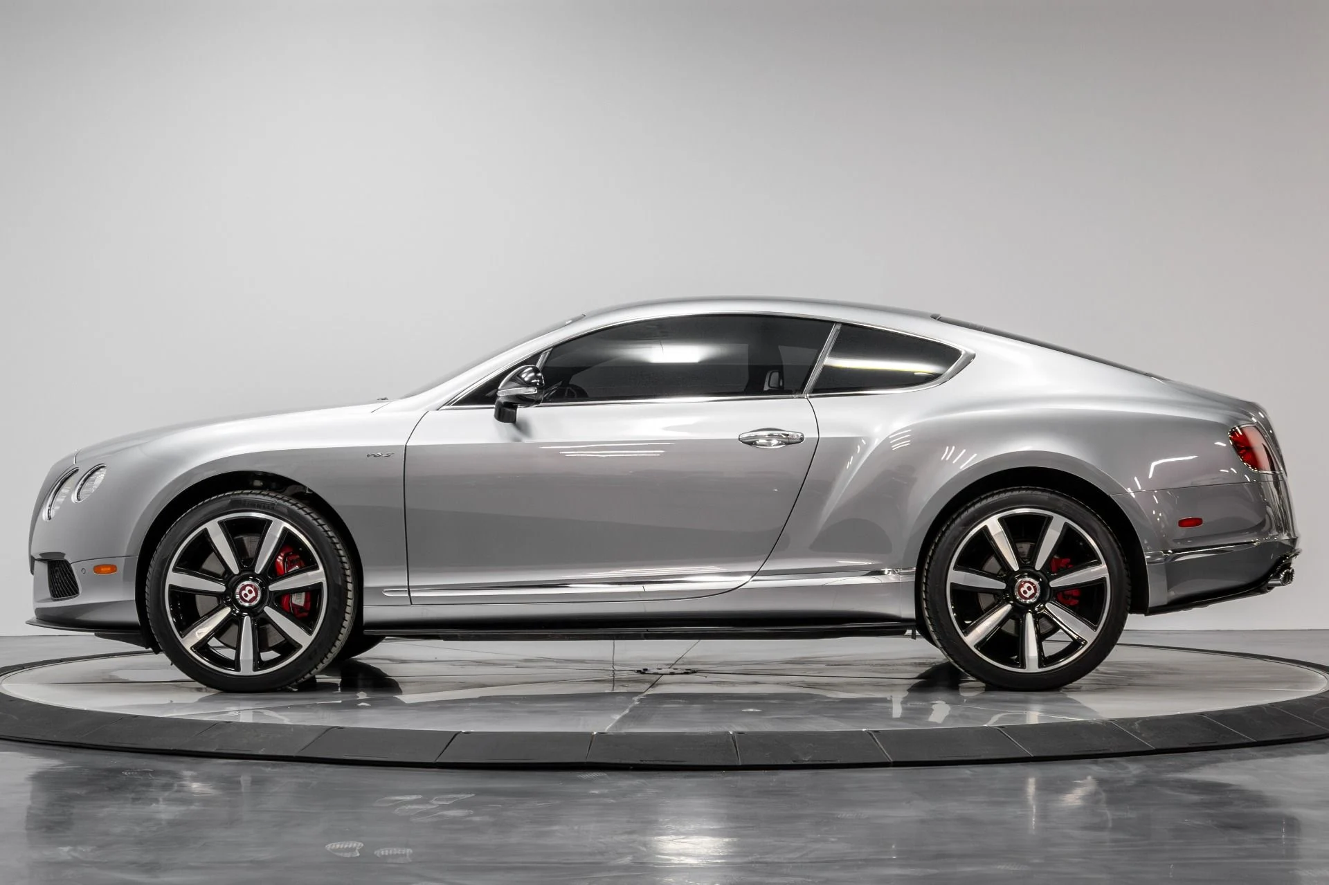 mph032_2054290087_Used_2015_Bentley_Continental_GT_V8_S_1770244632_6cf65fd761