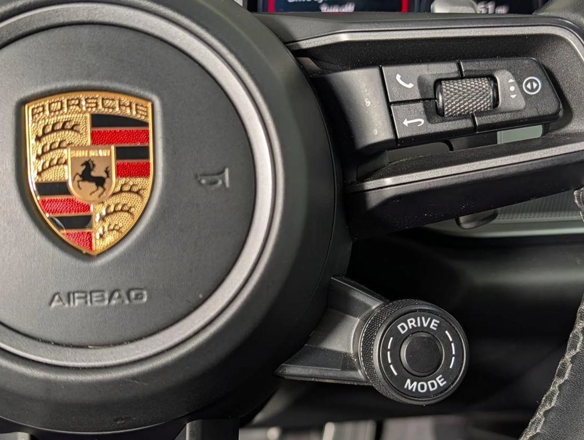 mph032_2061692696_1m_XM_Dfd_F9_BWF_Wg_Gt2_HO_Yhg4r_Yk_2ac896e0ec