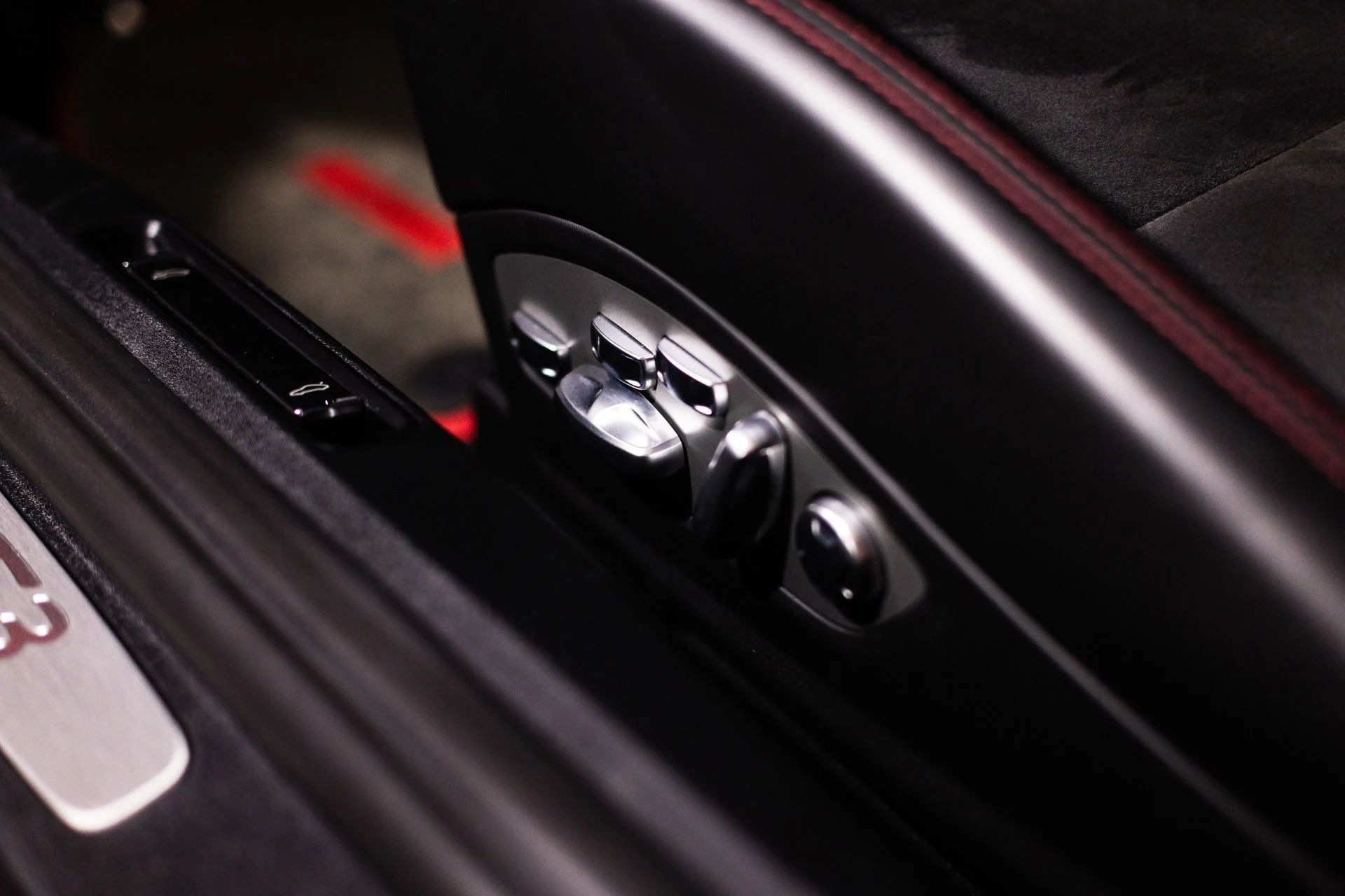 mph032_206213550_Used_2014_Porsche_911_GT_3_Updated_G_Motor_Guards_Red_1774500822_91b57e10e2