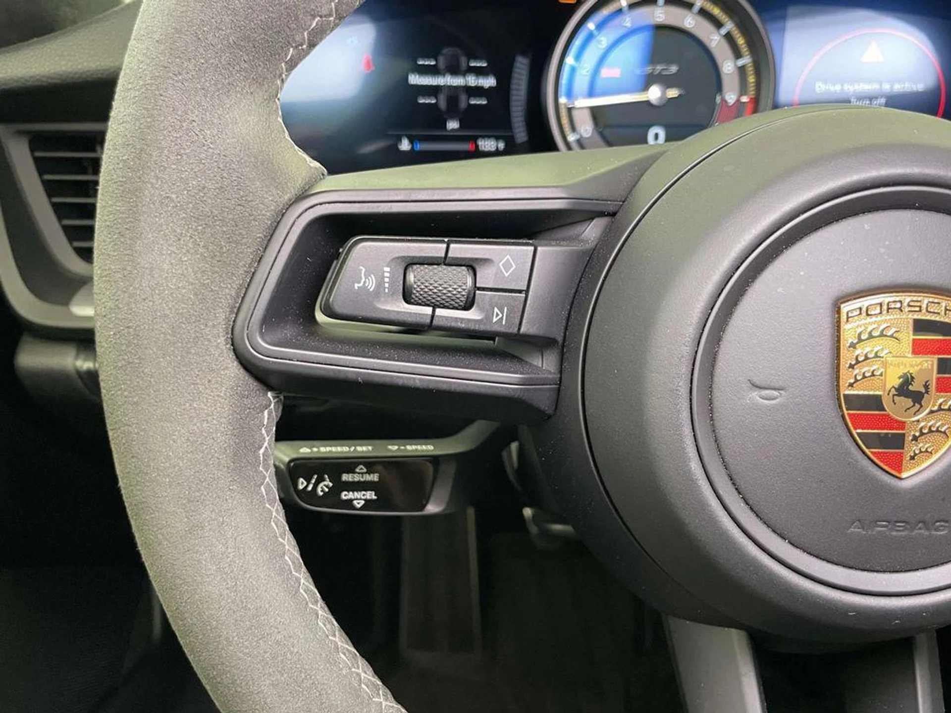 mph032_2064540054_Bdls_Fr7knk7_O7_H_Rai_G4_Z_i5lo_Bc_c6e7d39d02