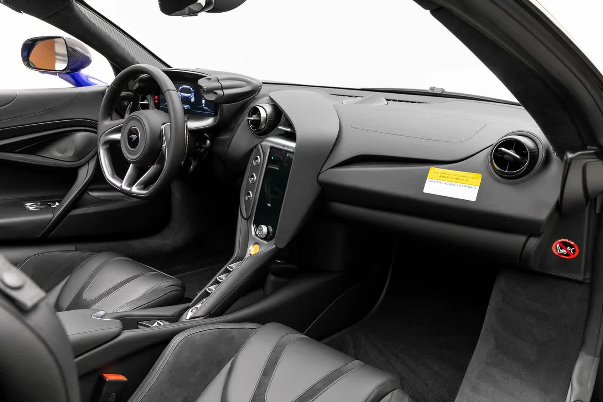 mph032_206785531_33_6a62e9287a