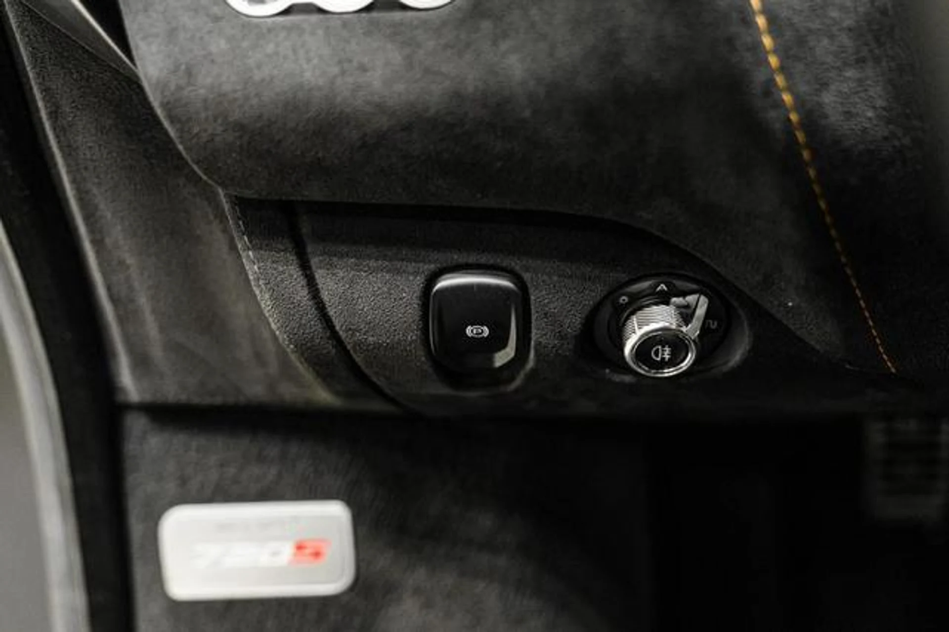 mph032_2067962102_3j_W_Tt6_Q_Rveat6v6n_D_Uxwjfl_OCQ_f038ef6f55