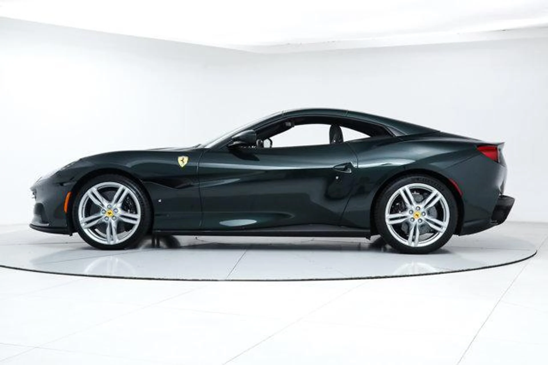 mph032_2069234780_9a_R5z2_Ka4grji0y_VO_Hj58r_Xjy9c_f51bb526a7