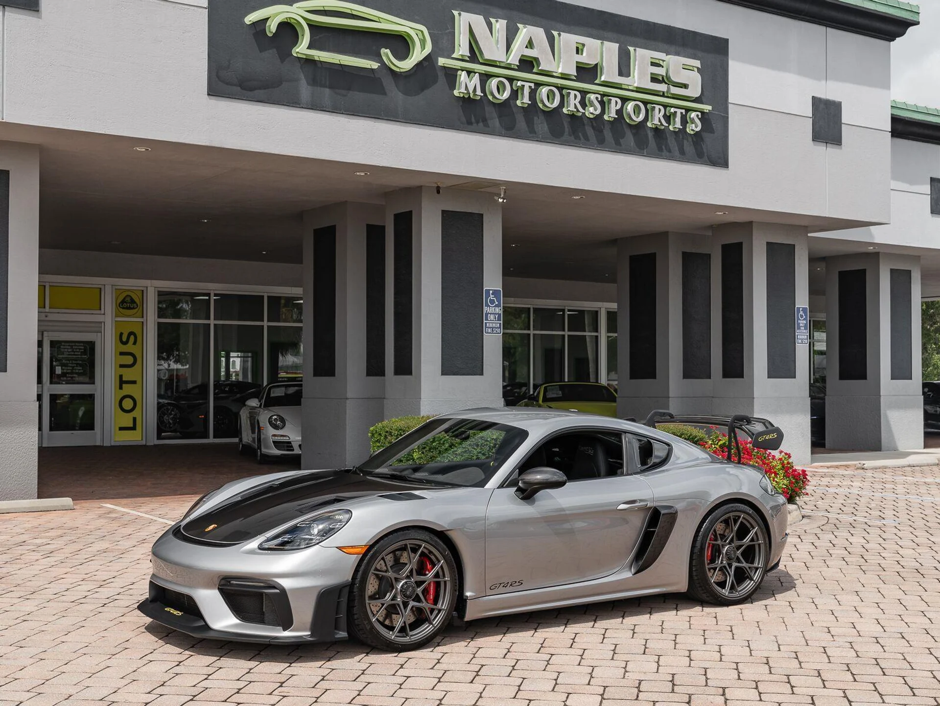 mph032_2070841548_Used_2024_Porsche_718_Cayman_GT_4_RS_1790111649_41d3eea414