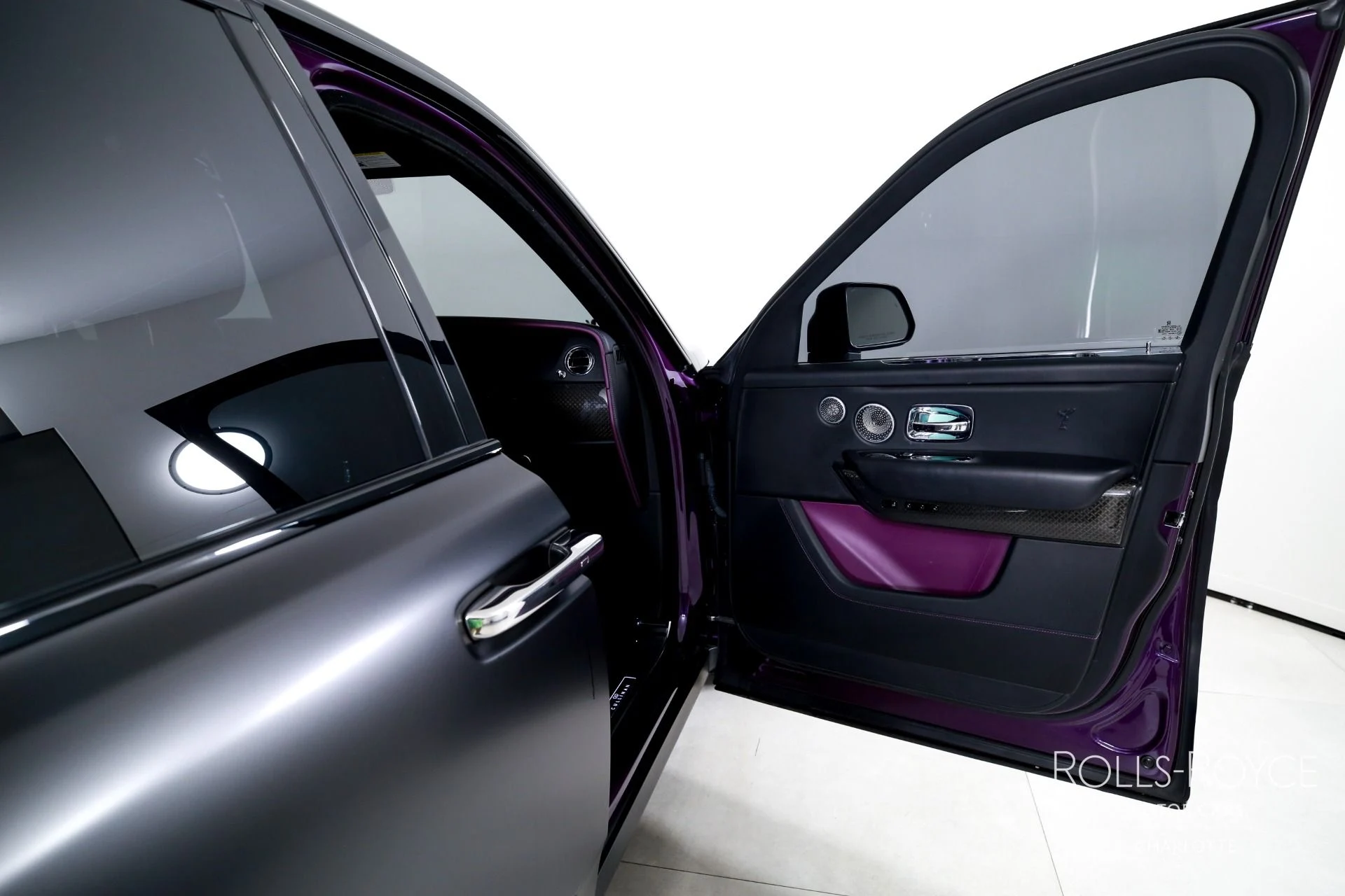 mph032_2074198636_Used_2020_Rolls_Royce_Black_Badge_Cullinan_1772145371_7bcc06e6fa