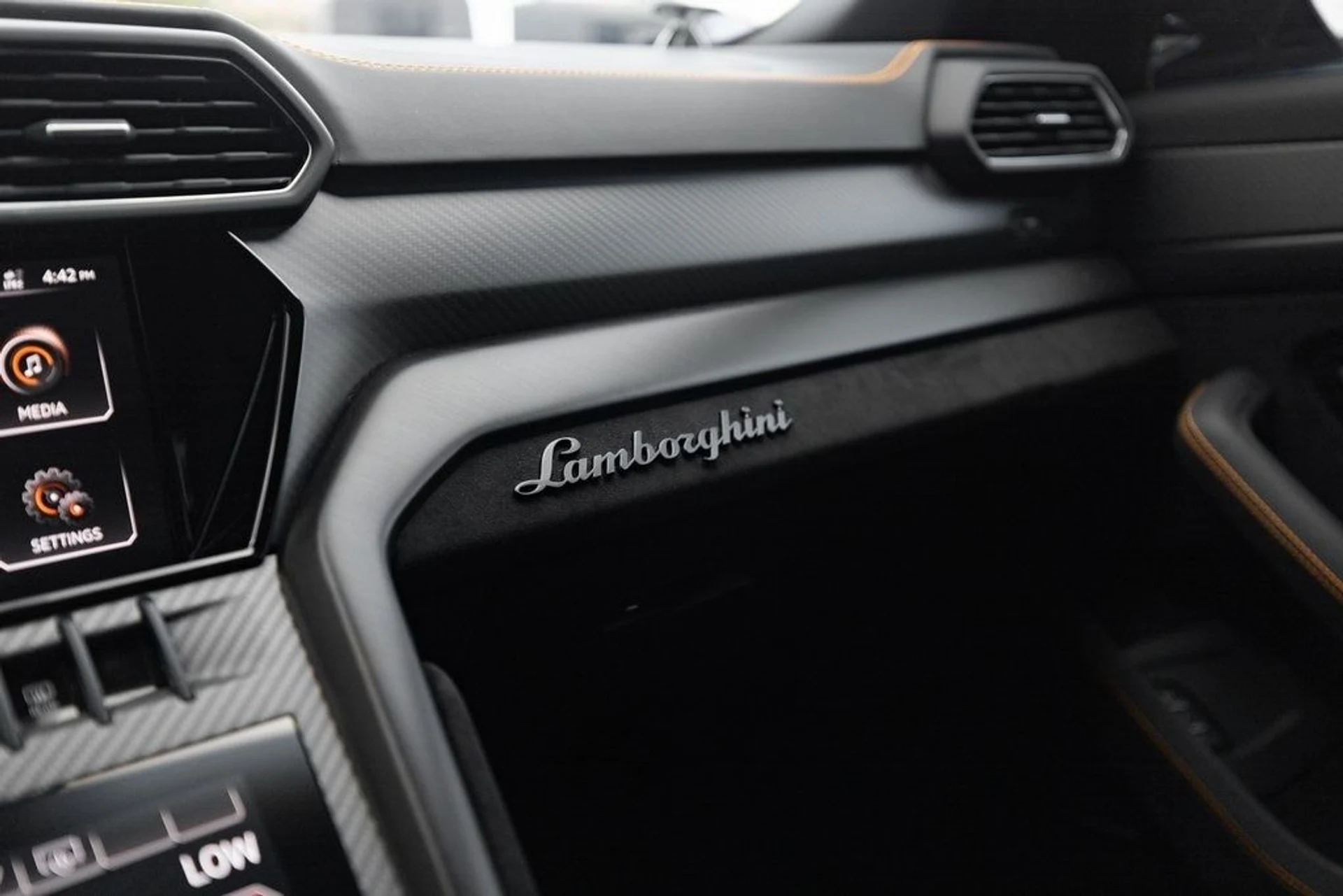 mph032_2074759739_6b9a6312659ac573227cbaec78e5dc7cx_33b04a1cb4